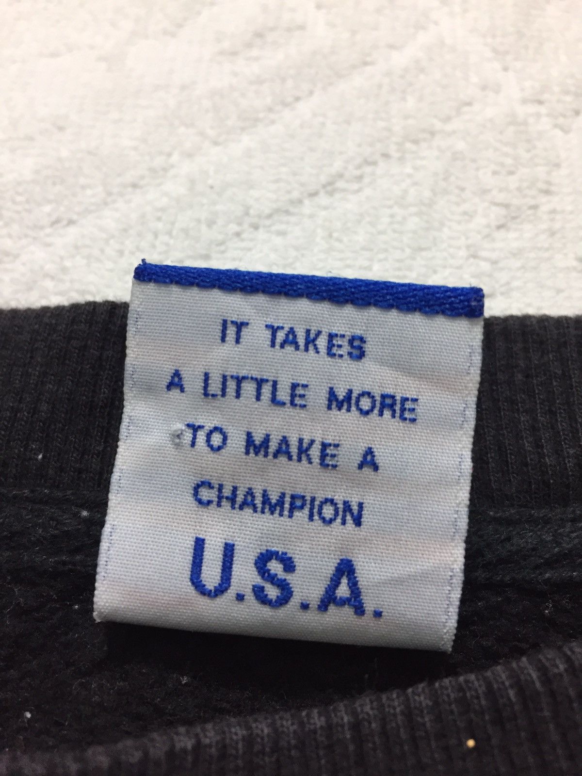 Champion × Vintage Vintage Champion Small Logo Sweatshirt Size US XL / EU 56 / 4 - 6 Thumbnail