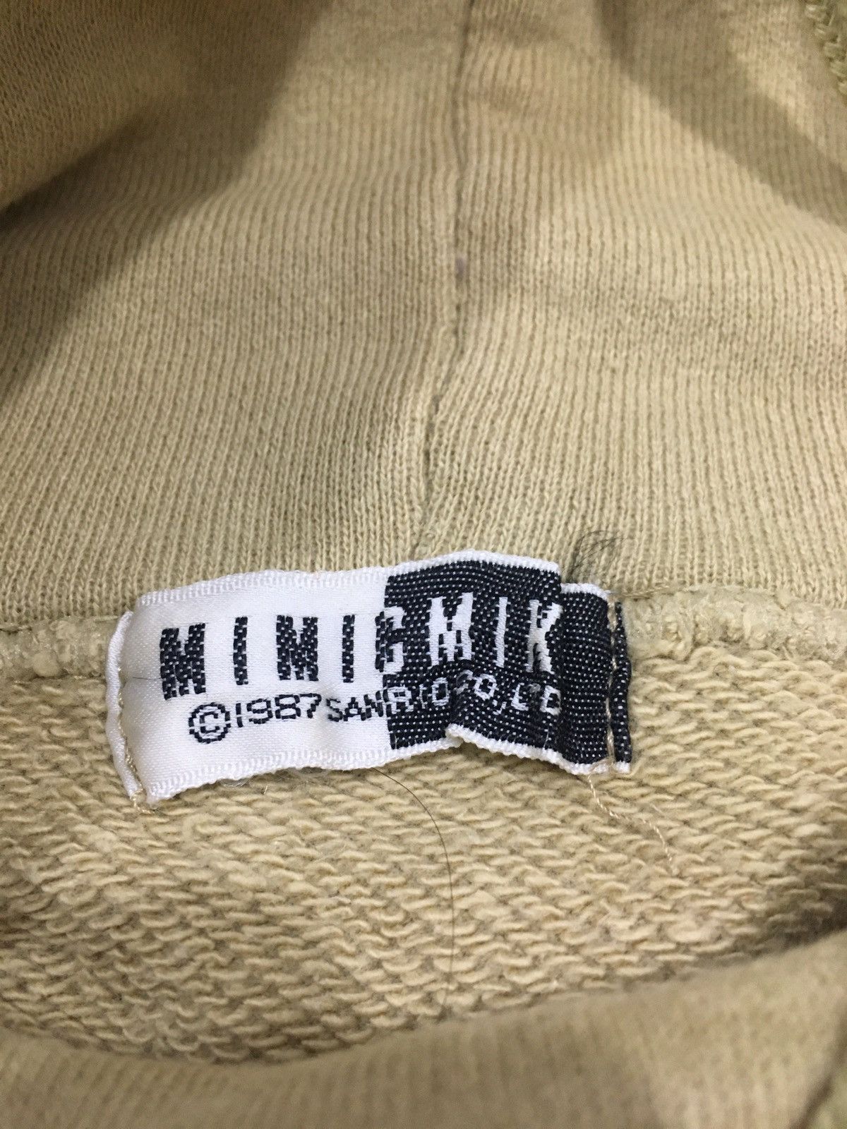 Japanese Brand × Vintage Vintage sanrio 80s Rottweiler dog Size US M / EU 48-50 / 2 - 7 Thumbnail