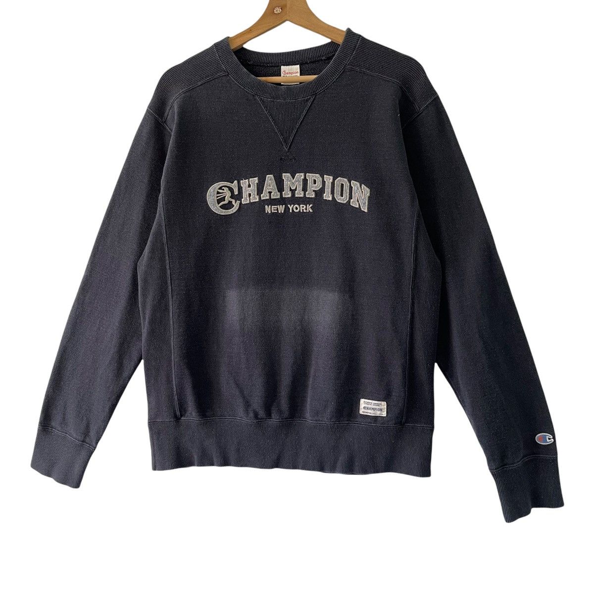 Champion Vintage 90’s Champion Running Man Crewneck Sweatshirt Size M Size US M / EU 48-50 / 2 - 3 Thumbnail