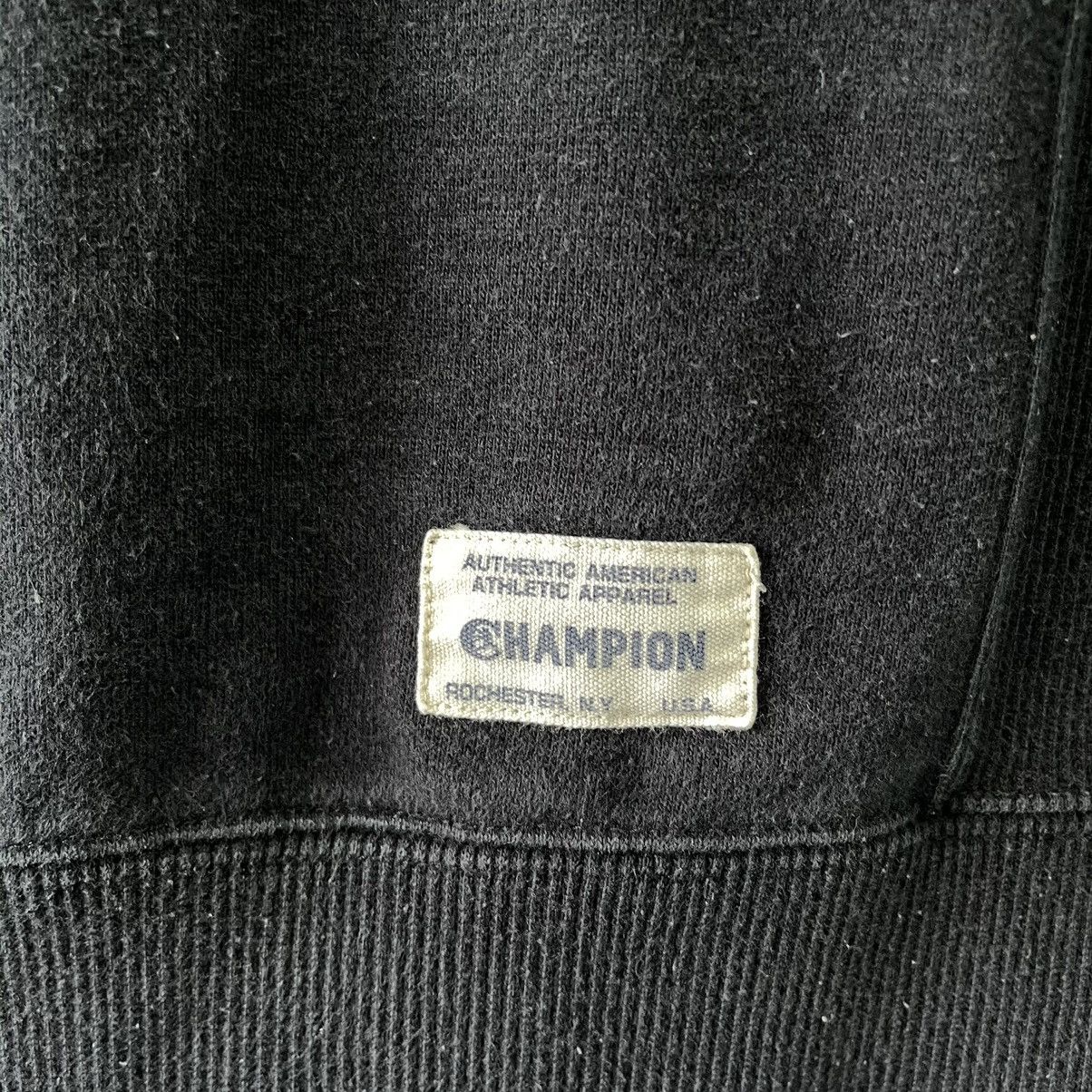 Champion Vintage 90’s Champion Running Man Crewneck Sweatshirt Size M Size US M / EU 48-50 / 2 - 7 Thumbnail