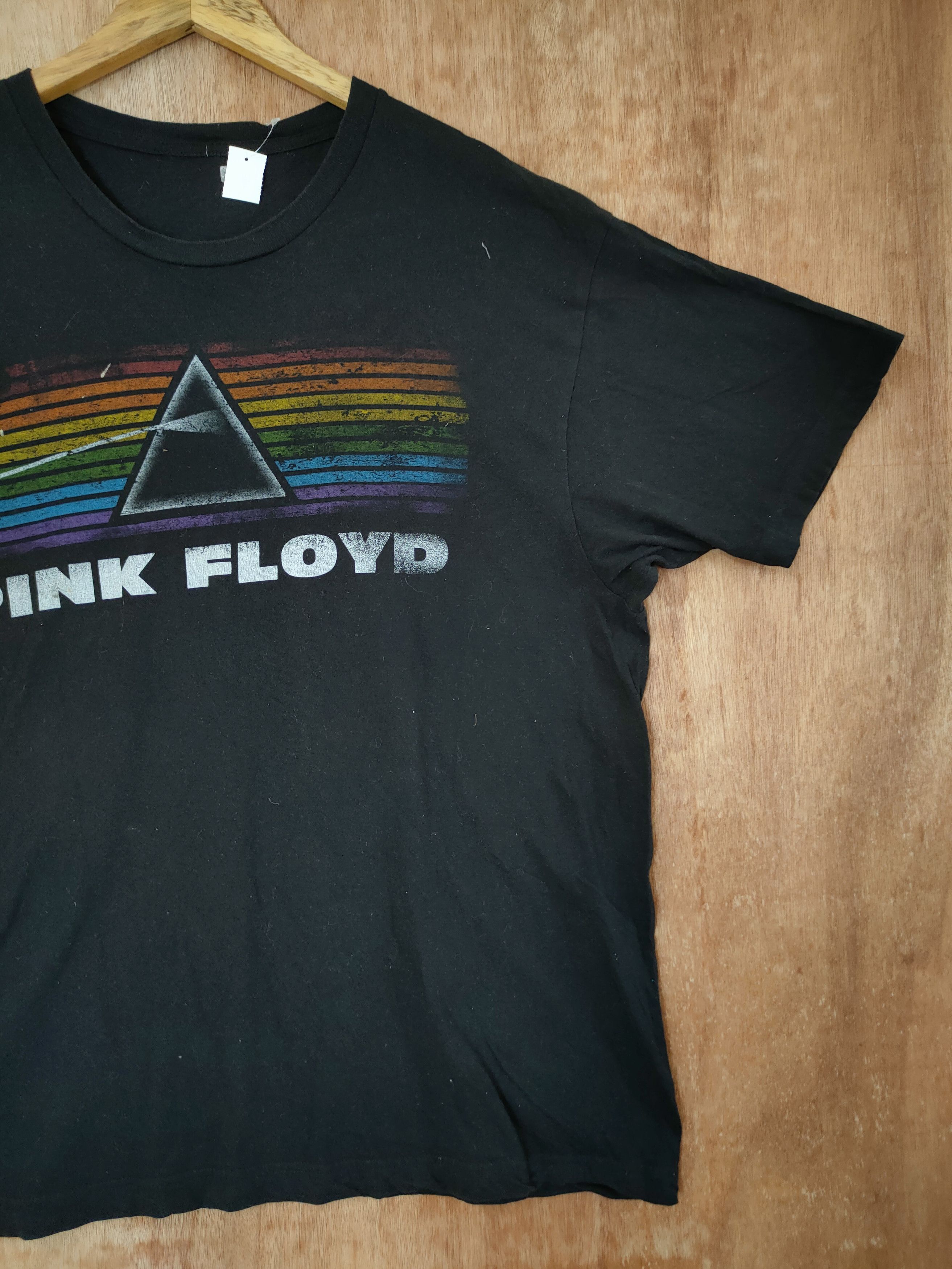 Band Tees DLL Pink Floyd band vintage tee #46-635 Size US XL / EU 56 / 4 - 3 Thumbnail