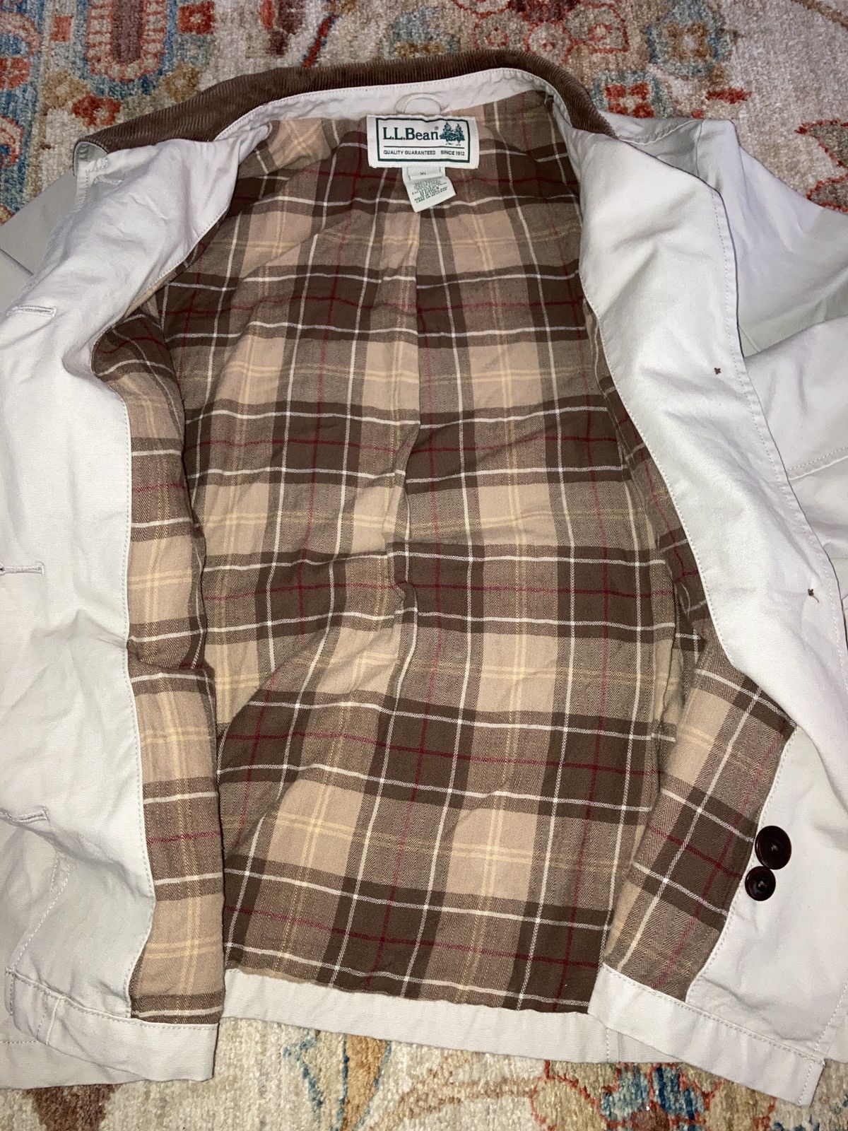 L.L. Bean VTG LL Bean Beige Trench Coat w/ Brown Corduroy Accents Size US M / EU 48-50 / 2 - 5 Thumbnail