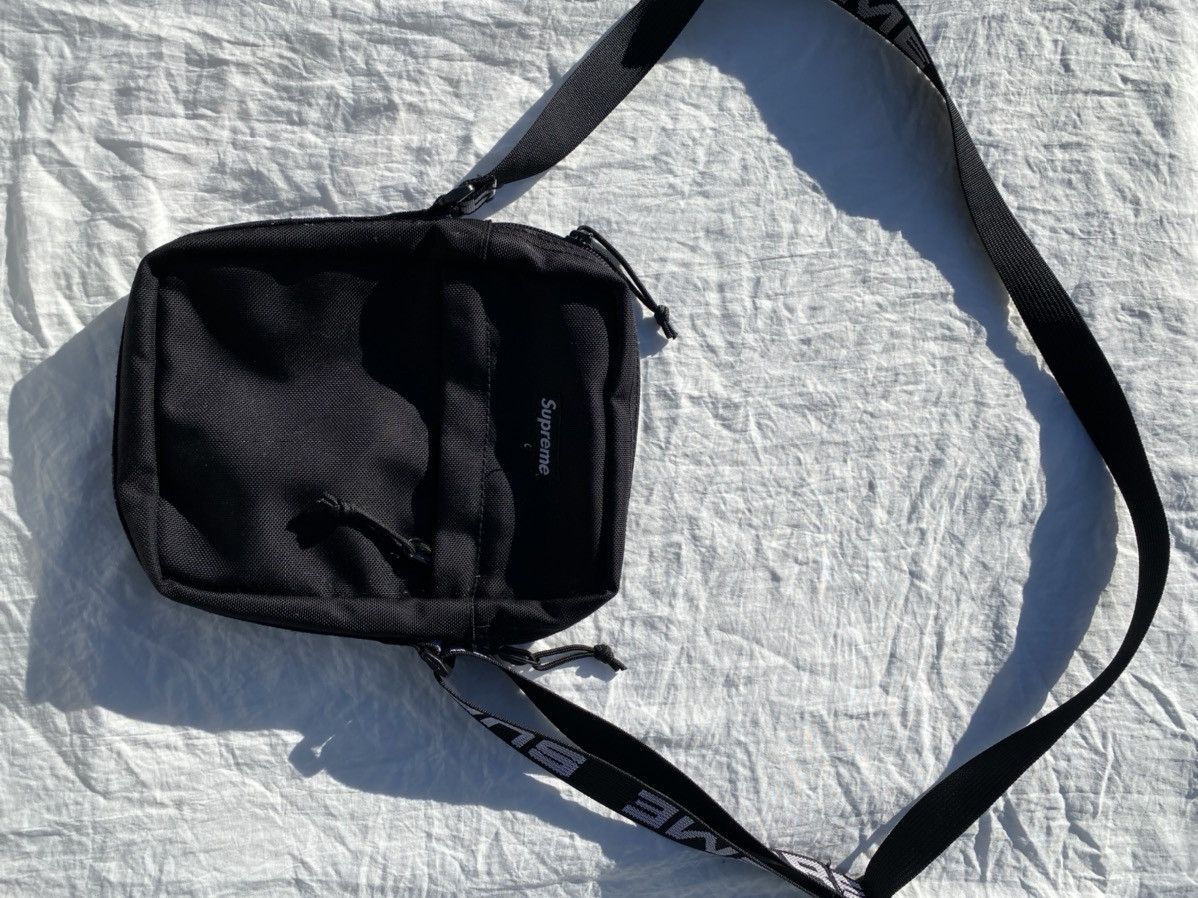Supreme Supreme Shoulder Bag Size ONE SIZE - 1 Thumbnail