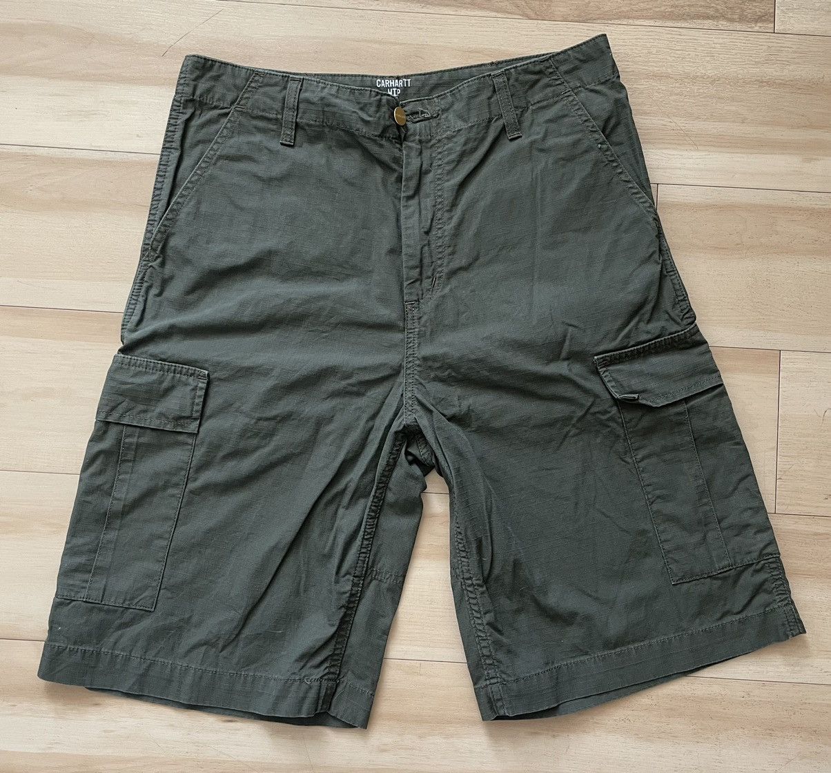 Carhartt Wip Carhart shorts pants cargo brown | Grailed