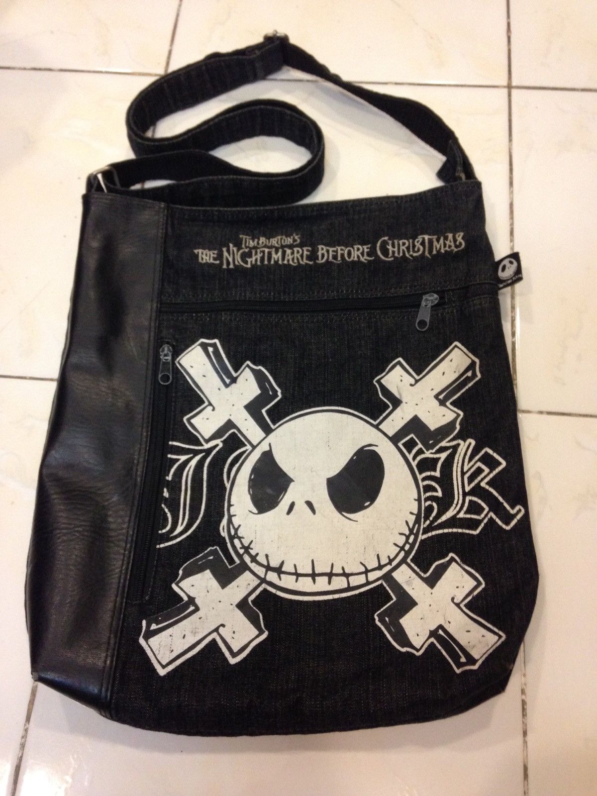 Designer The Nightmare Before Christmas Sling Bag Denim Size ONE SIZE - 1 Thumbnail