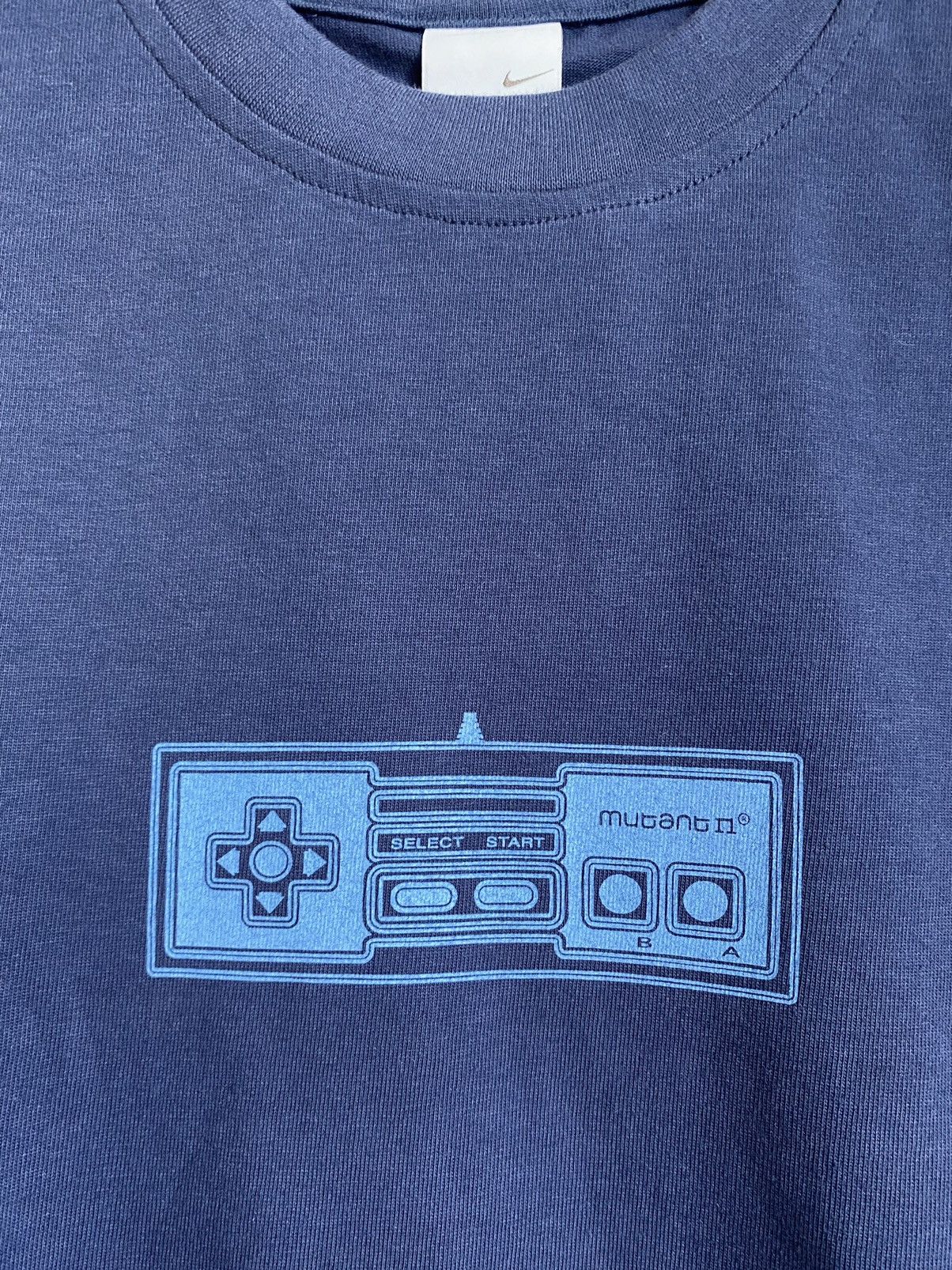 Nike × Vintage Vintage Rare Nike 6.0 Mutant Nintendo NES controller Tee Size US L / EU 52-54 / 3 - 4 Thumbnail