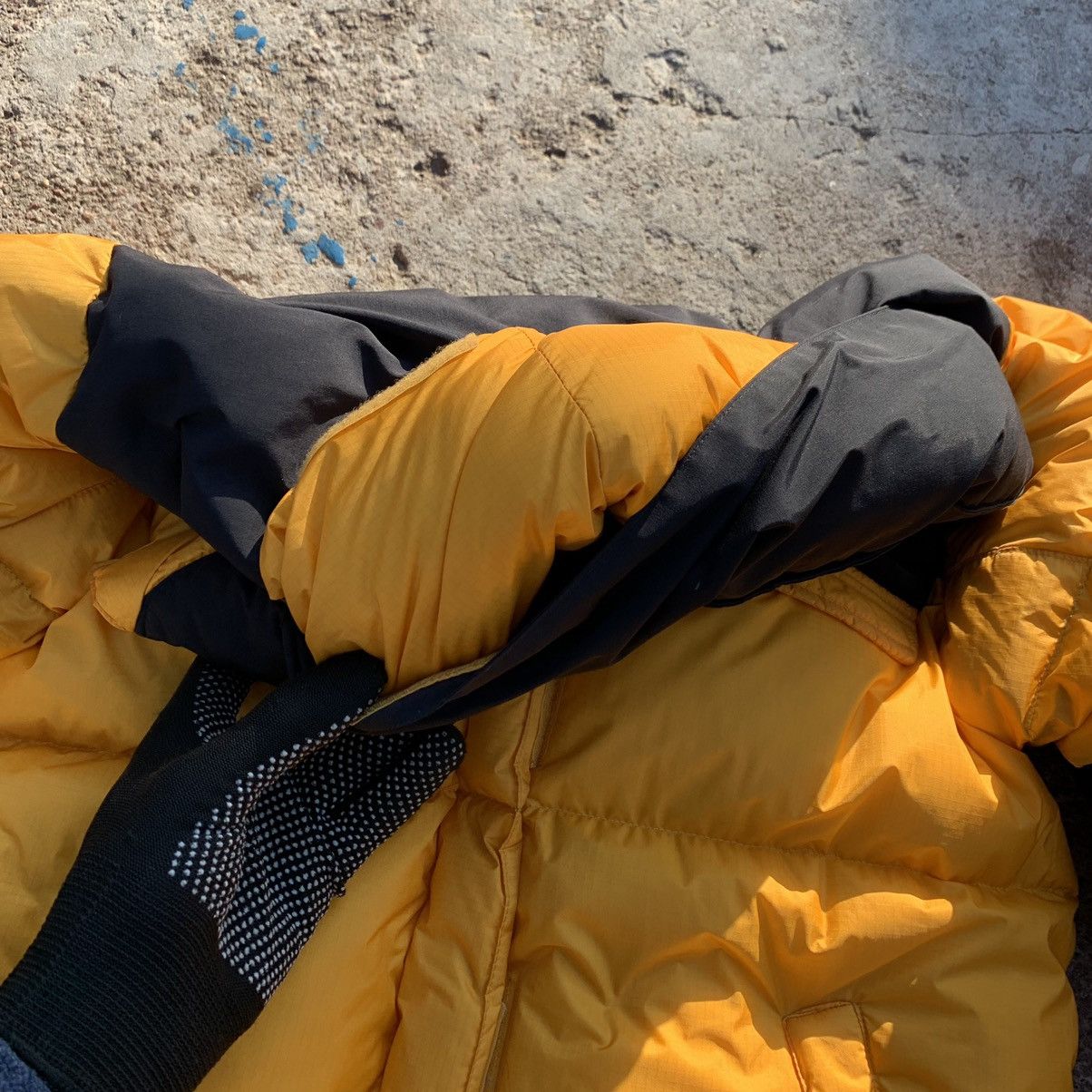 The North Face The North Face Vintage Puffer Nuptse Down Jacket 1990s Size US S / EU 44-46 / 1 - 18 Thumbnail