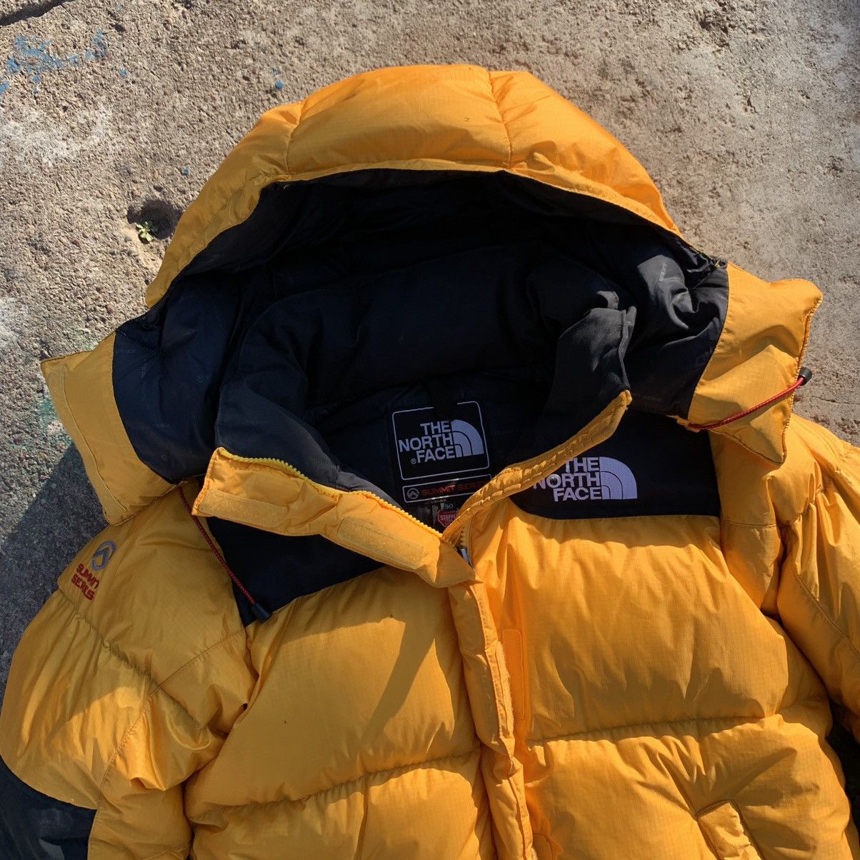 The North Face The North Face Vintage Puffer Nuptse Down Jacket 1990s Size US S / EU 44-46 / 1 - 12 Thumbnail