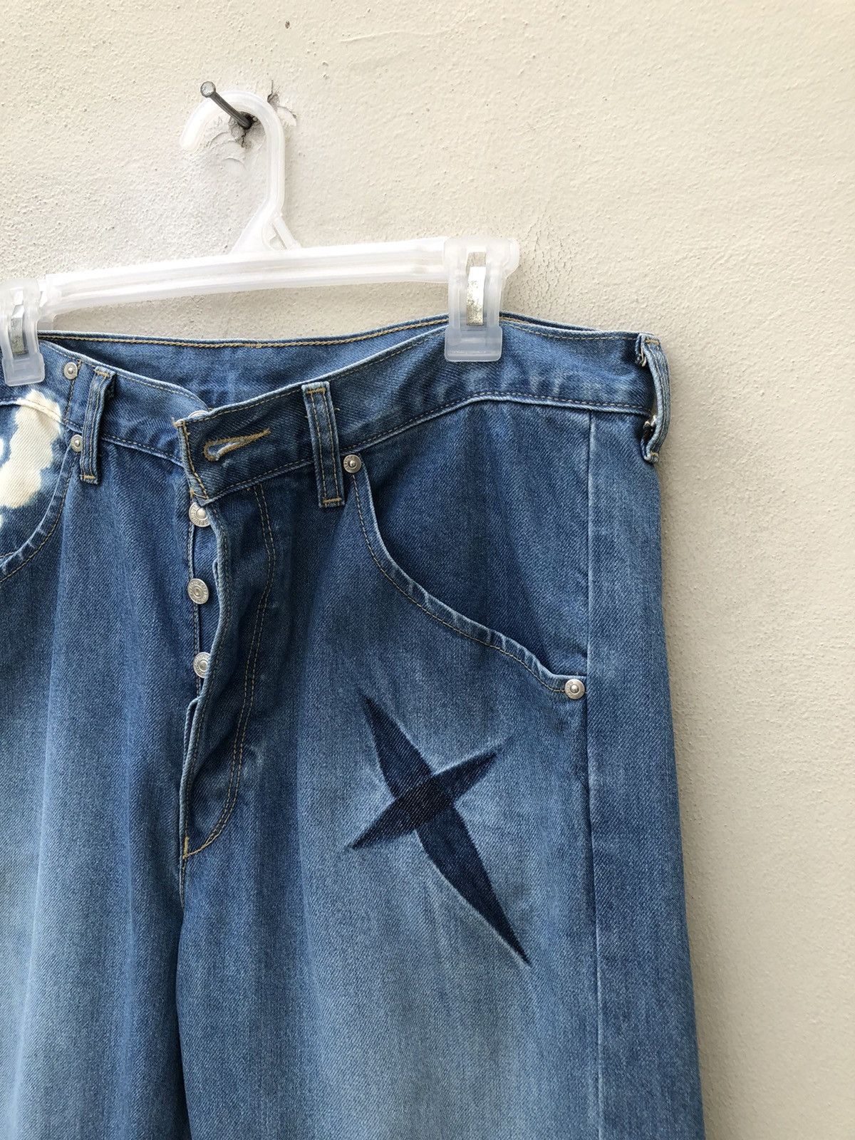 Levi's × Vintage Vintage 2001 Levi’s Engineered Denim Jeans Size US 34 / EU 50 - 16 Thumbnail