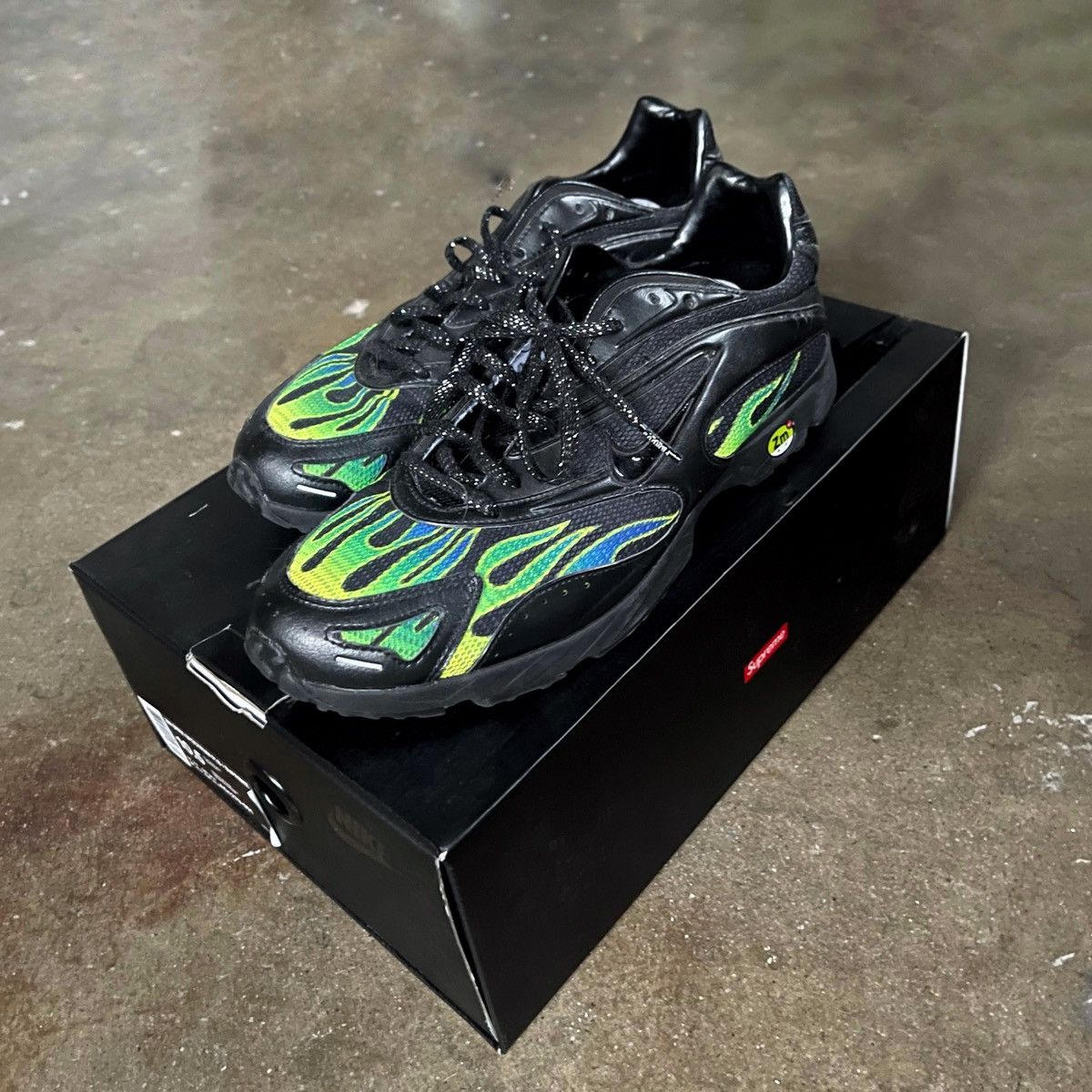 supreme x nike flame
