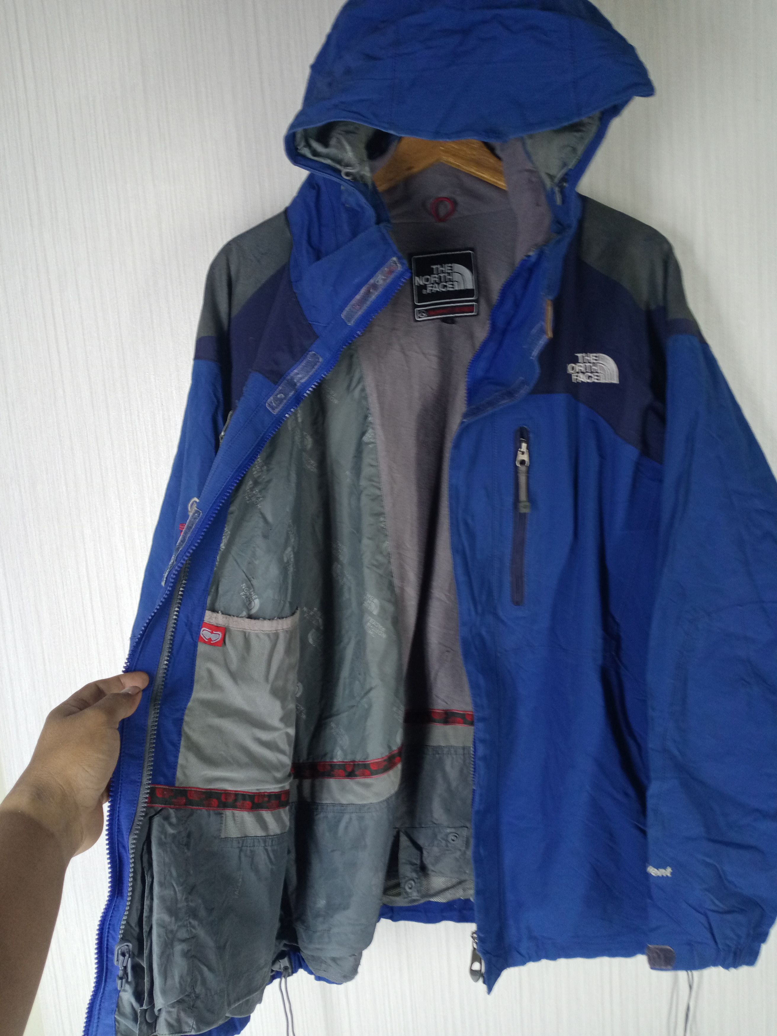 The North Face The North Face HyVent Summit Series Hoodie Jacket Size US XL / EU 56 / 4 - 3 Thumbnail