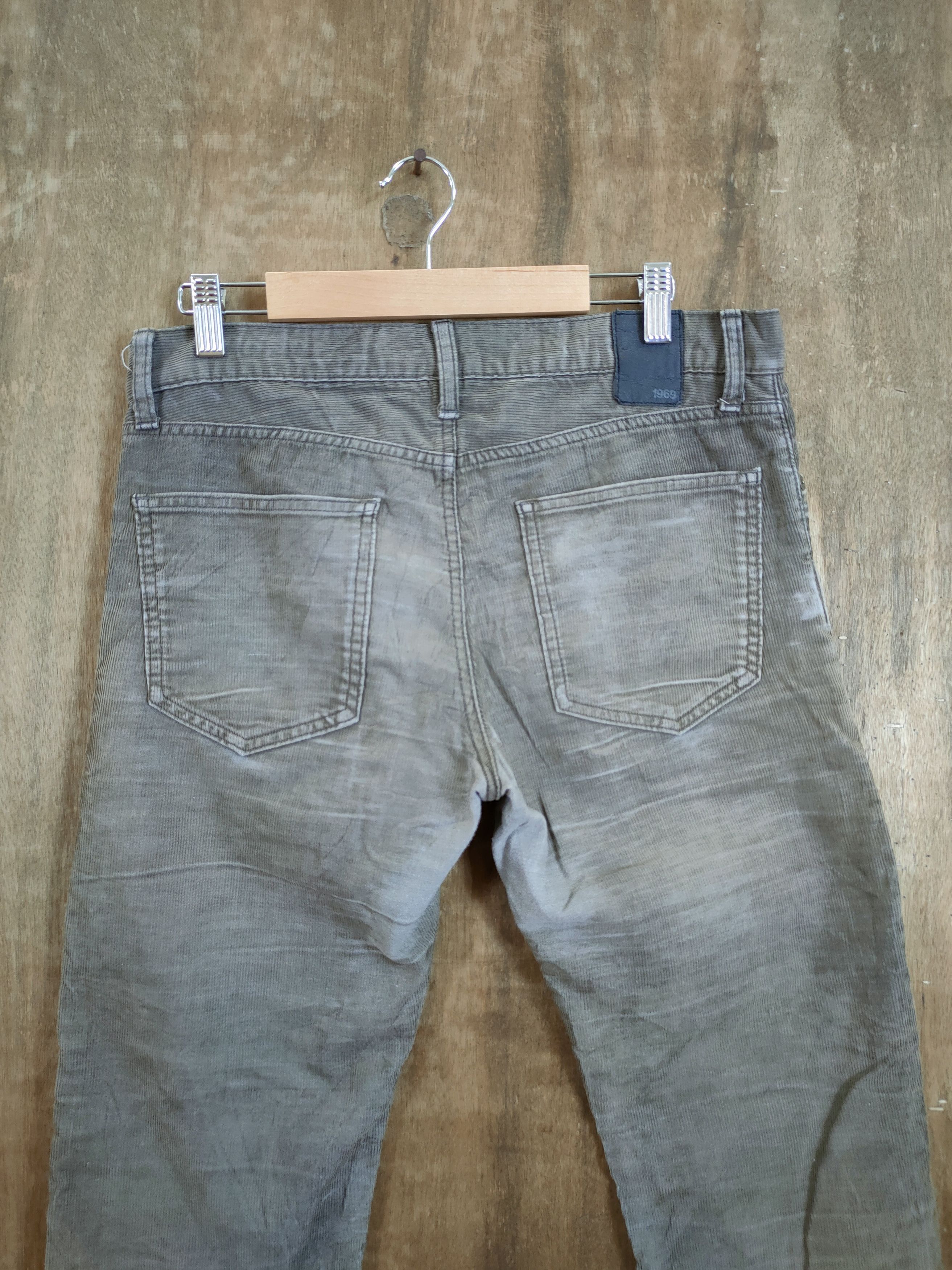 Gap DLL Gap corduroy slim faded distressed cargo pants #46-341 Size US 32 / EU 48 - 9 Thumbnail