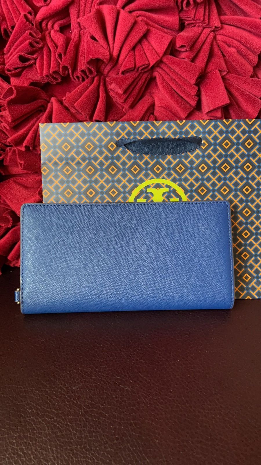 Tory Burch NWT Tory Burch Emerson Slim Wristlet Envelope Wallet $198 Size ONE SIZE - 2 Thumbnail
