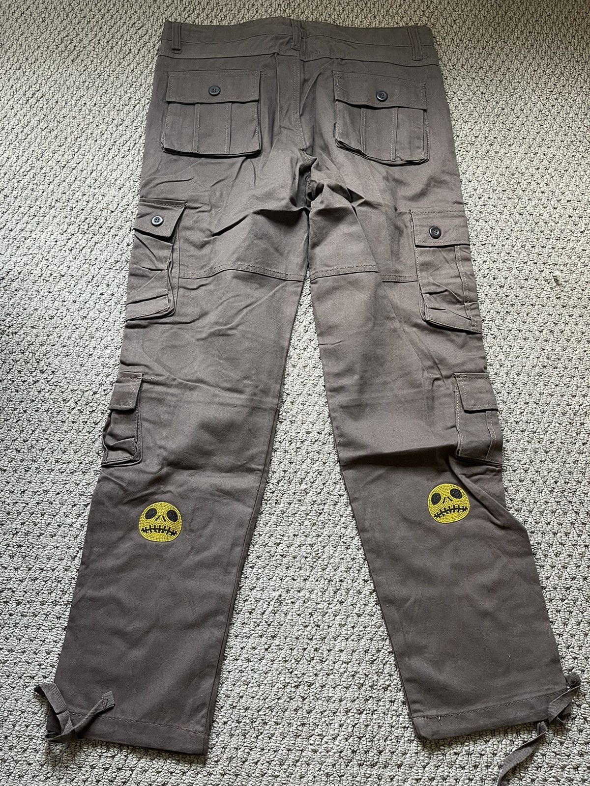 Japanese Brand ghost Swarovski crystal face cargo pants Size US 35 - 4 Thumbnail
