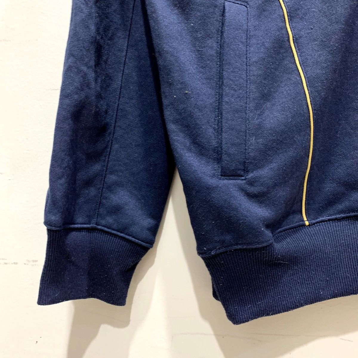 Japanese Brand × Puma PUMA Hoodie Fits Size L Size US L / EU 52-54 / 3 - 7 Thumbnail