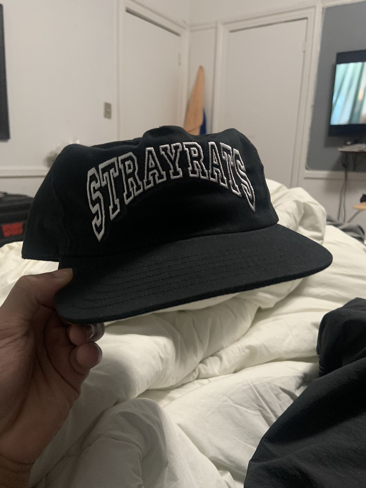 Stray Rats Stray Rat Arch Logo Snapback | Grailed