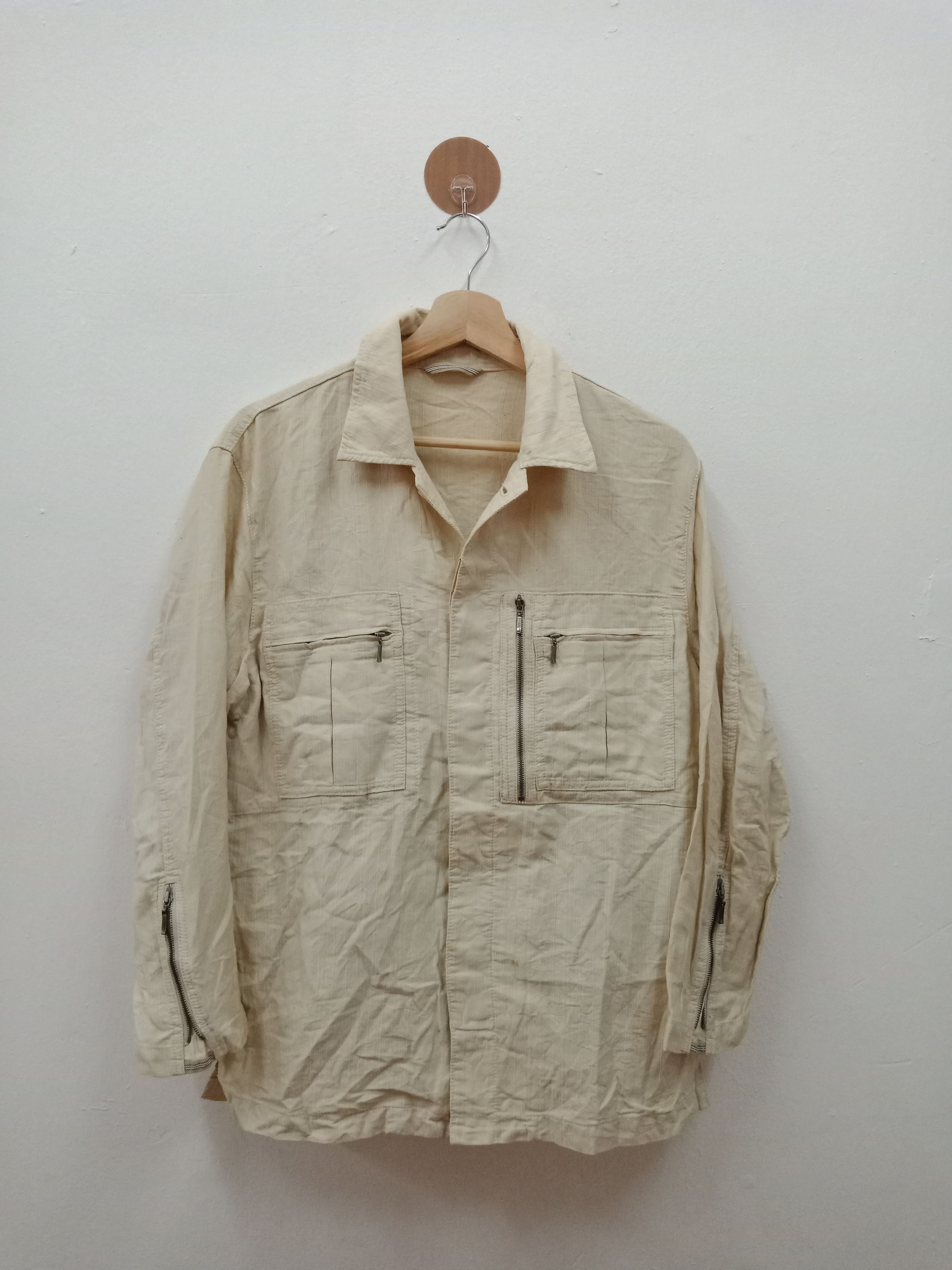 Burberry Burberry London Nude Brown Size US M / EU 48-50 / 2 - 1 Thumbnail