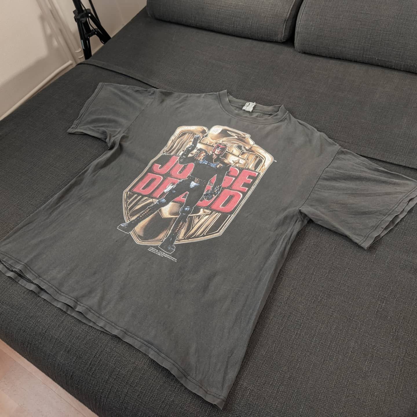Anime × Vintage 1995 Judge Dredd Movie promo Size US XL / EU 56 / 4 - 2 Thumbnail