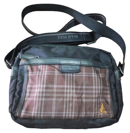 Bean pole sling outlet bag price