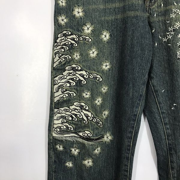 Cardydony Japanese-style Floral And Calligraphy Embroidery Gradient Casual Pants