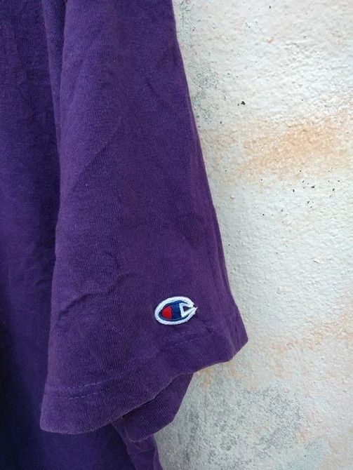 Champion 🔥 90s CHAMPION SMALL LOGO PLAIN SHIRTS Size US L / EU 52-54 / 3 - 4 Thumbnail