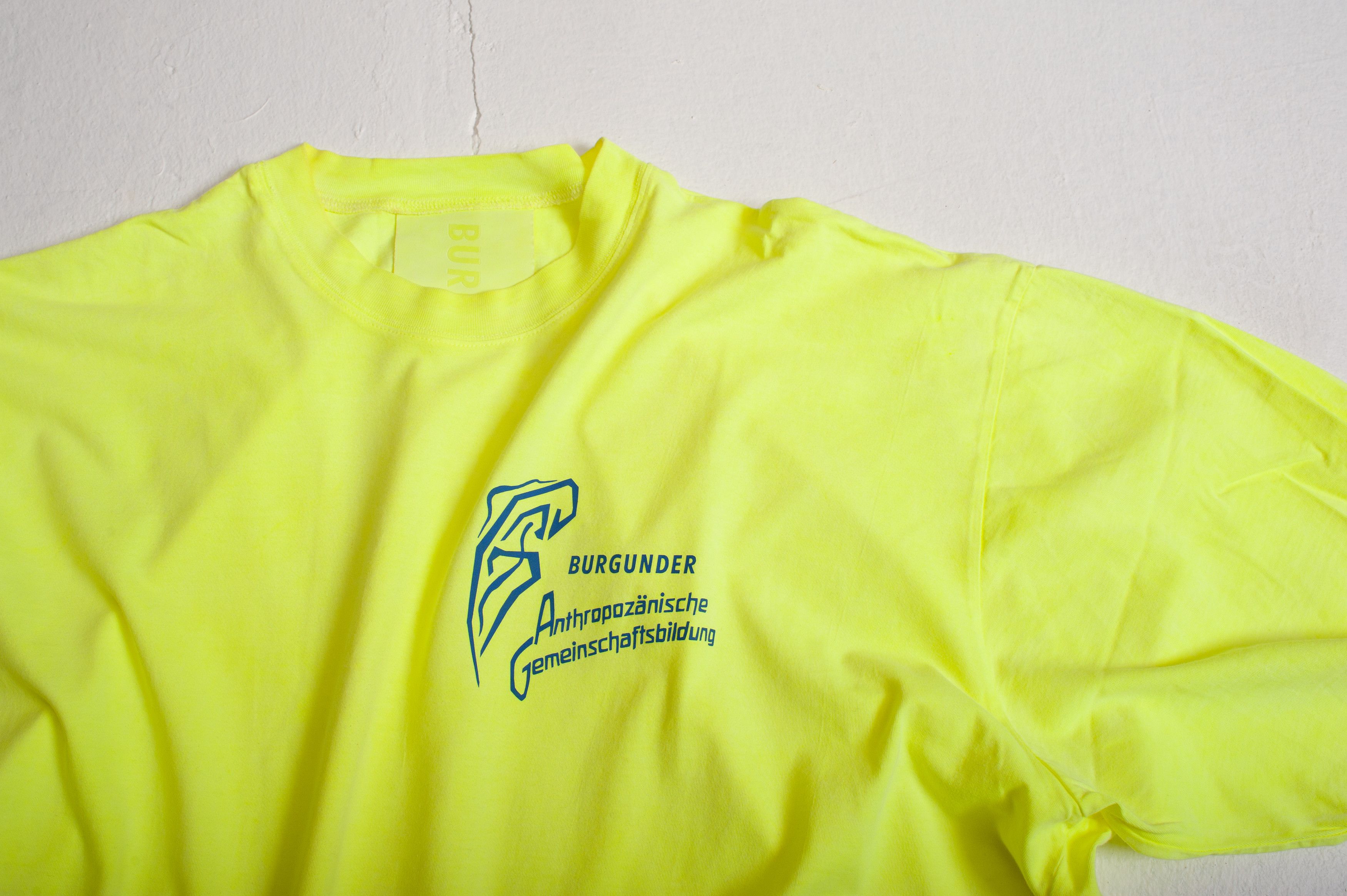 Kanye West BURGUNDER Antropozenische Gemeinschaftsbildung Neon T-Shirt Size US L / EU 52-54 / 3 - 4 Thumbnail