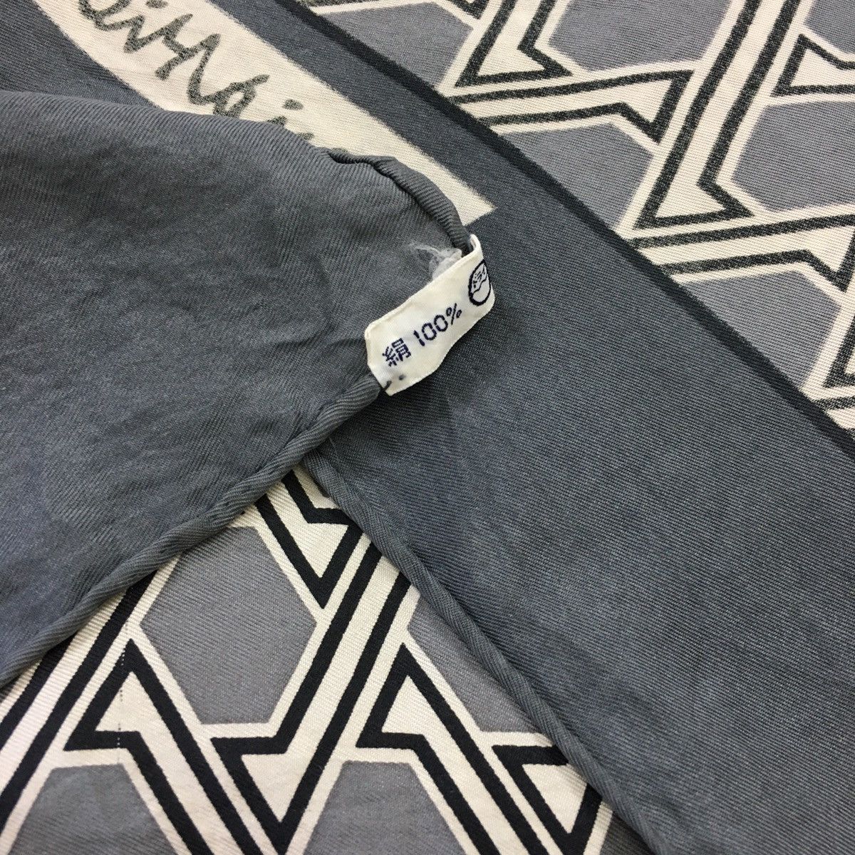 Designer Geometry David Hicks Scarf Size ONE SIZE - 4 Thumbnail