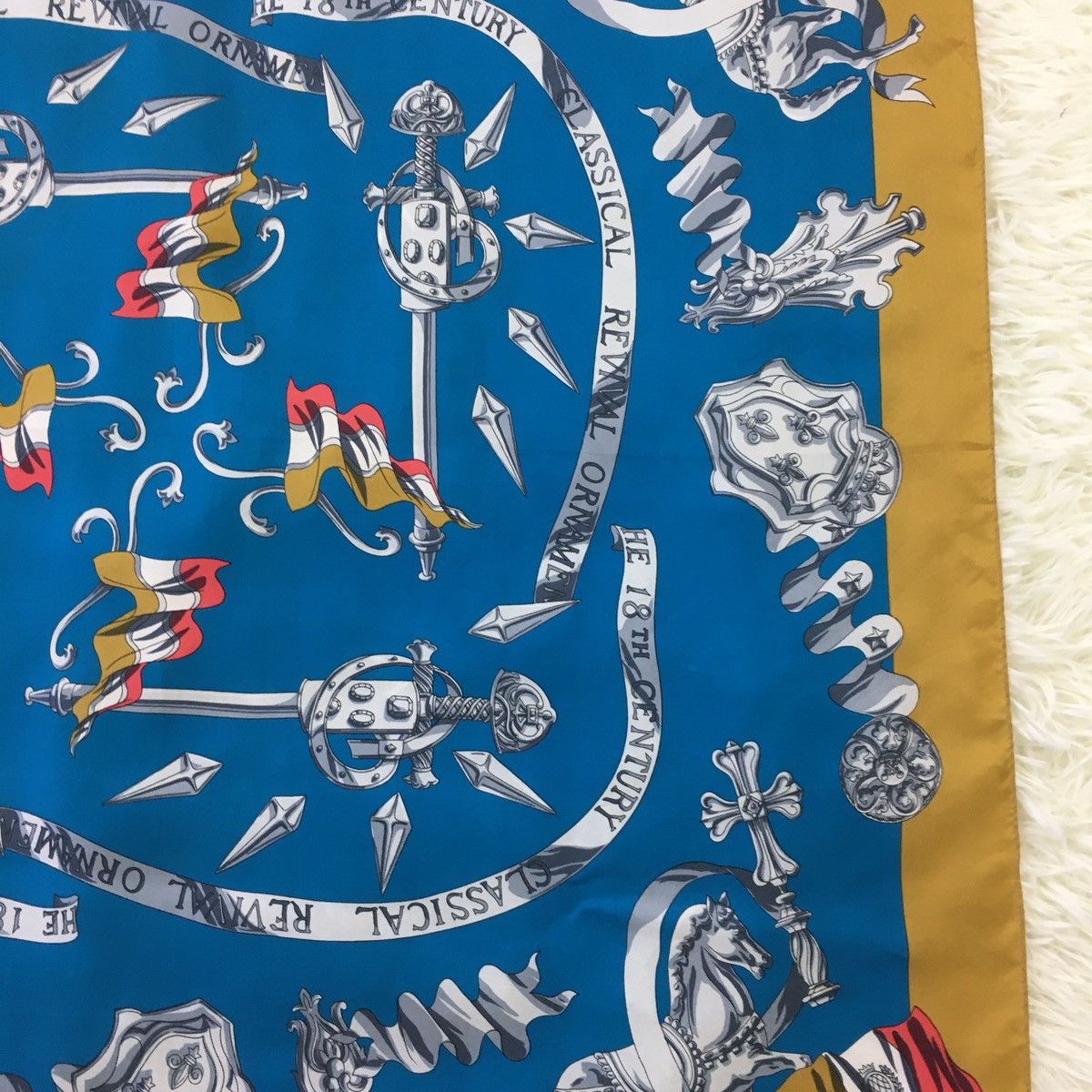 Vintage Classical Revival Scarf Size ONE SIZE - 3 Thumbnail