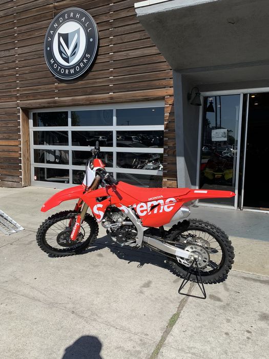 Supreme honda dirt outlet bike price