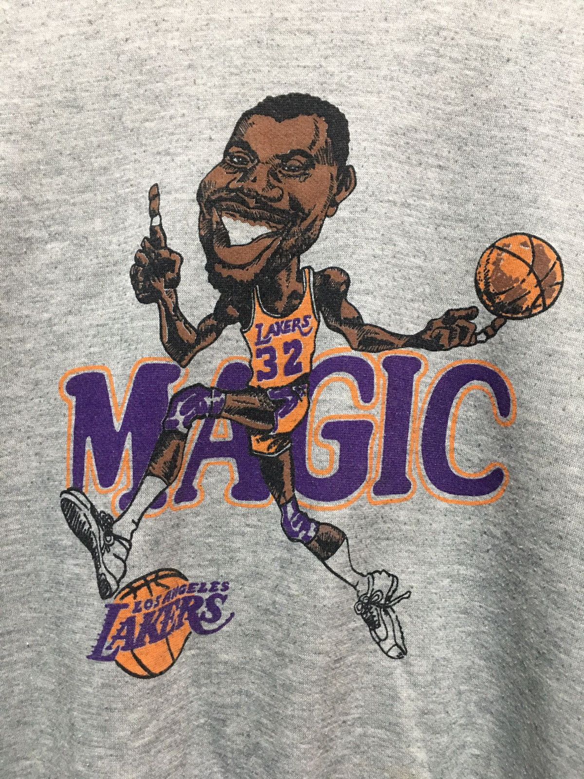 LA Lakers Magic Johnson 80's vintage NBA team sweater size M