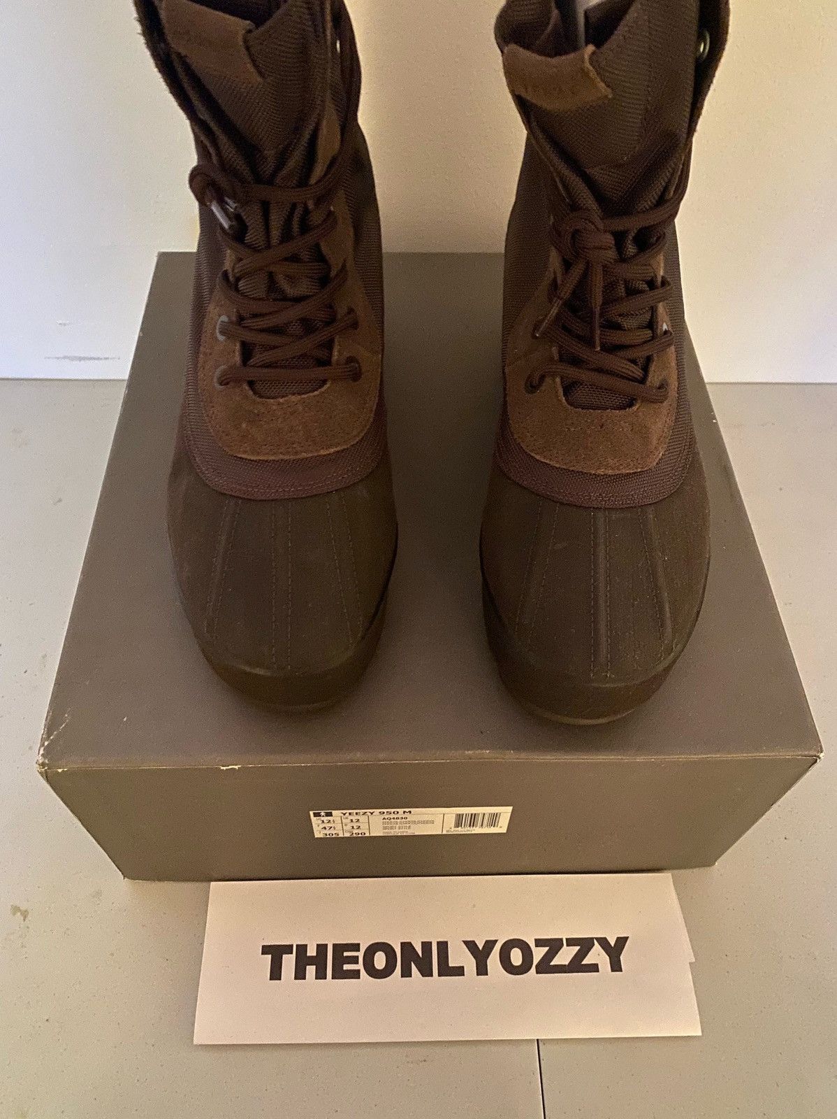 Yeezy sale 950 chocolate