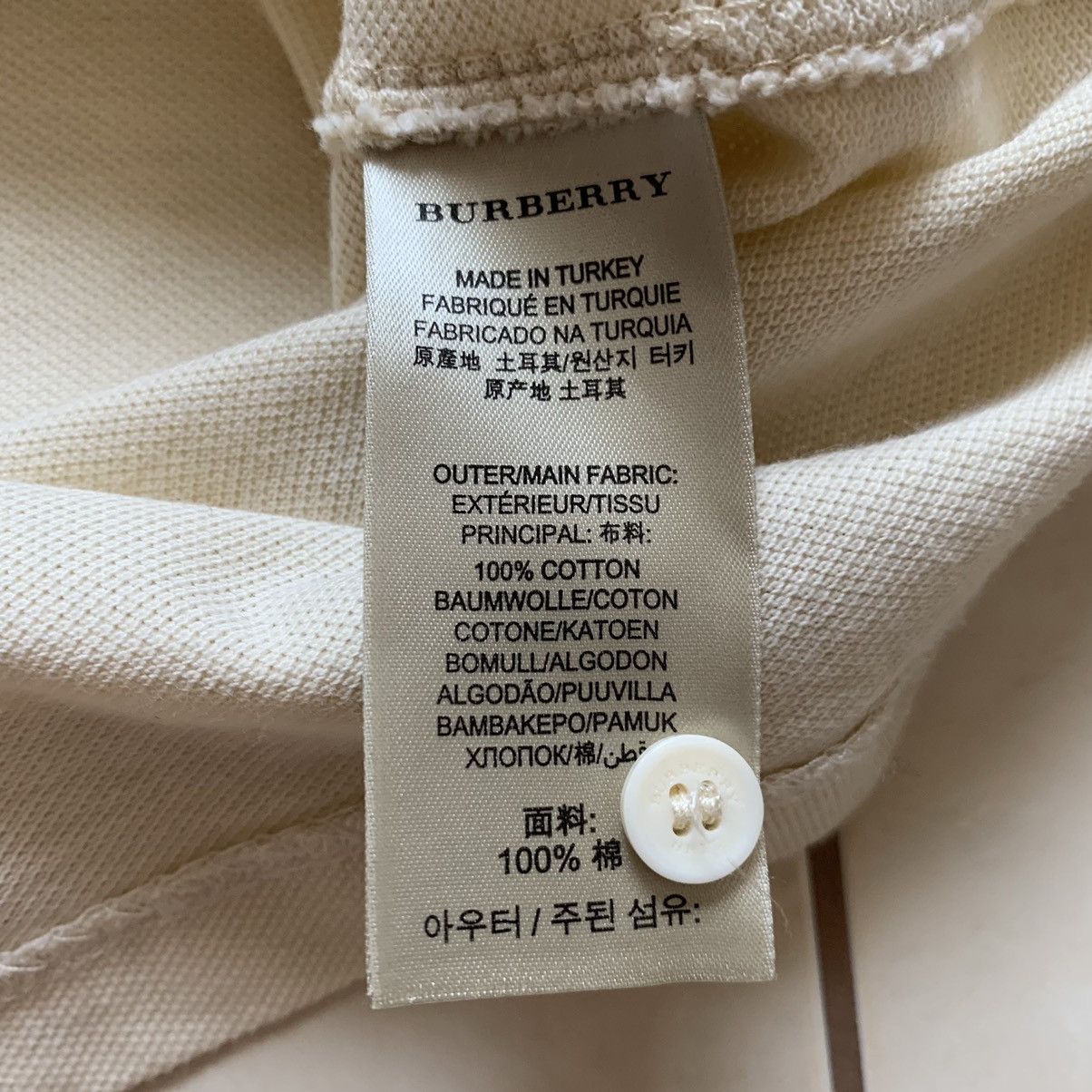 Burberry polo t shirt