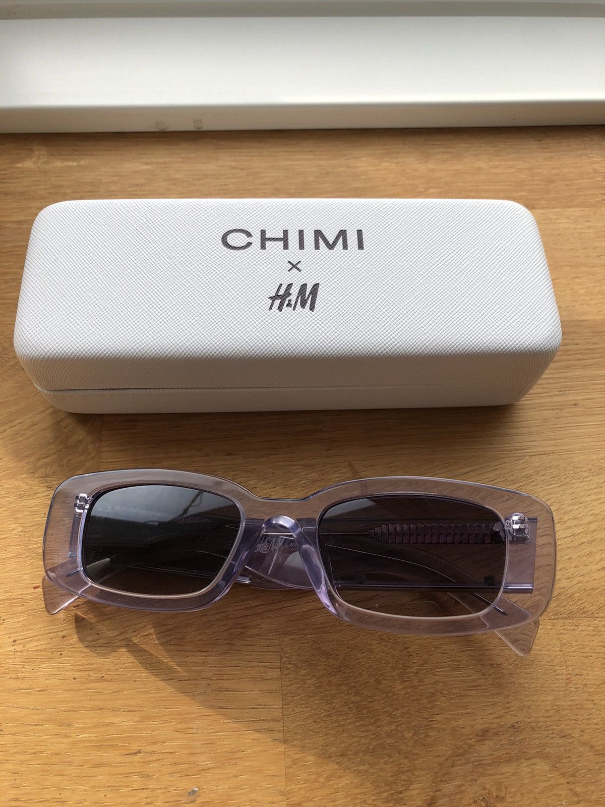 H&M × Other Chimi x H&M transparent sunglasses Size ONE SIZE - 1 Thumbnail