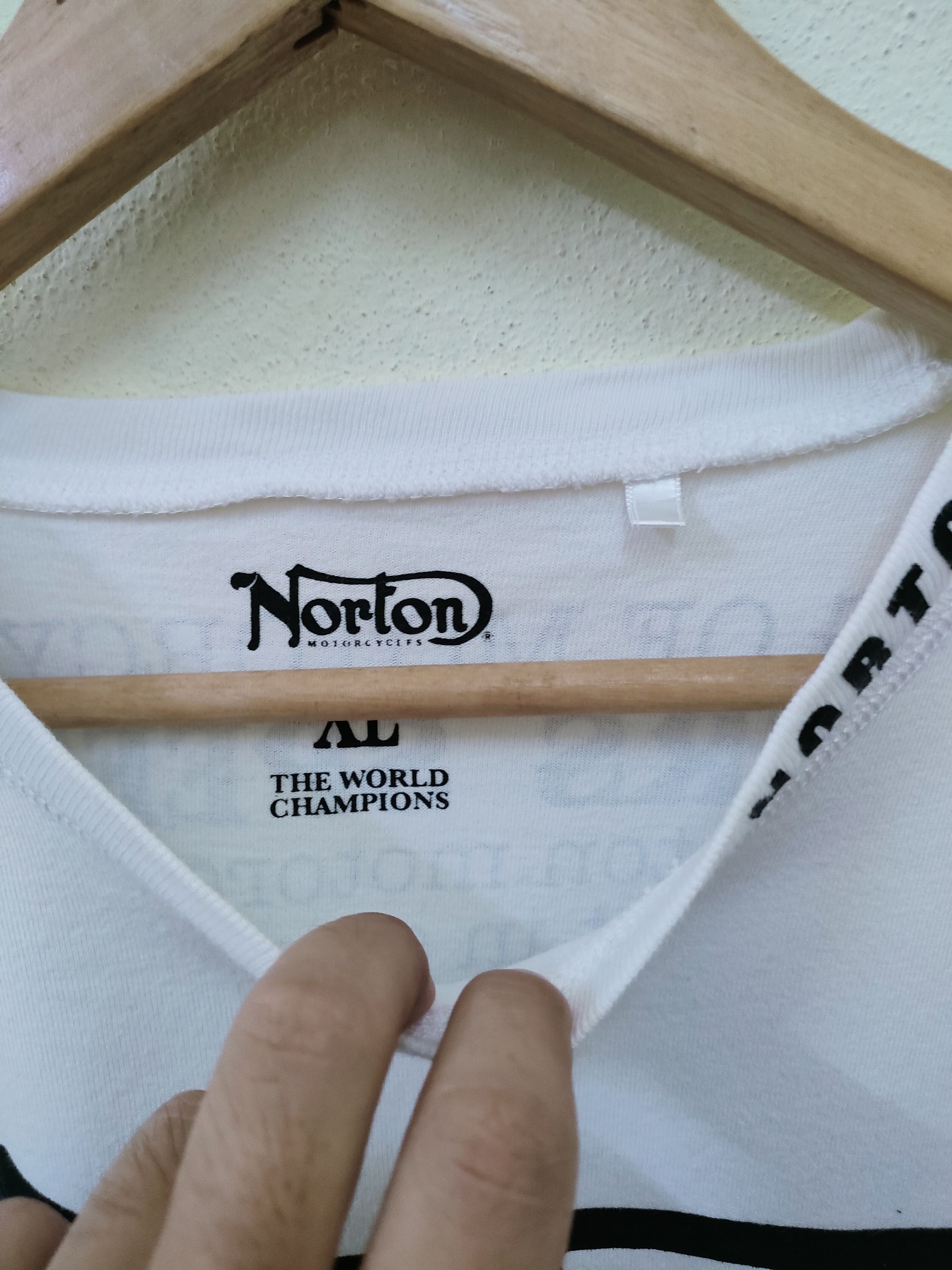 Indian Motorcycle × Norton Norton Motorcycle T-shirt Size US XL / EU 56 / 4 - 3 Thumbnail