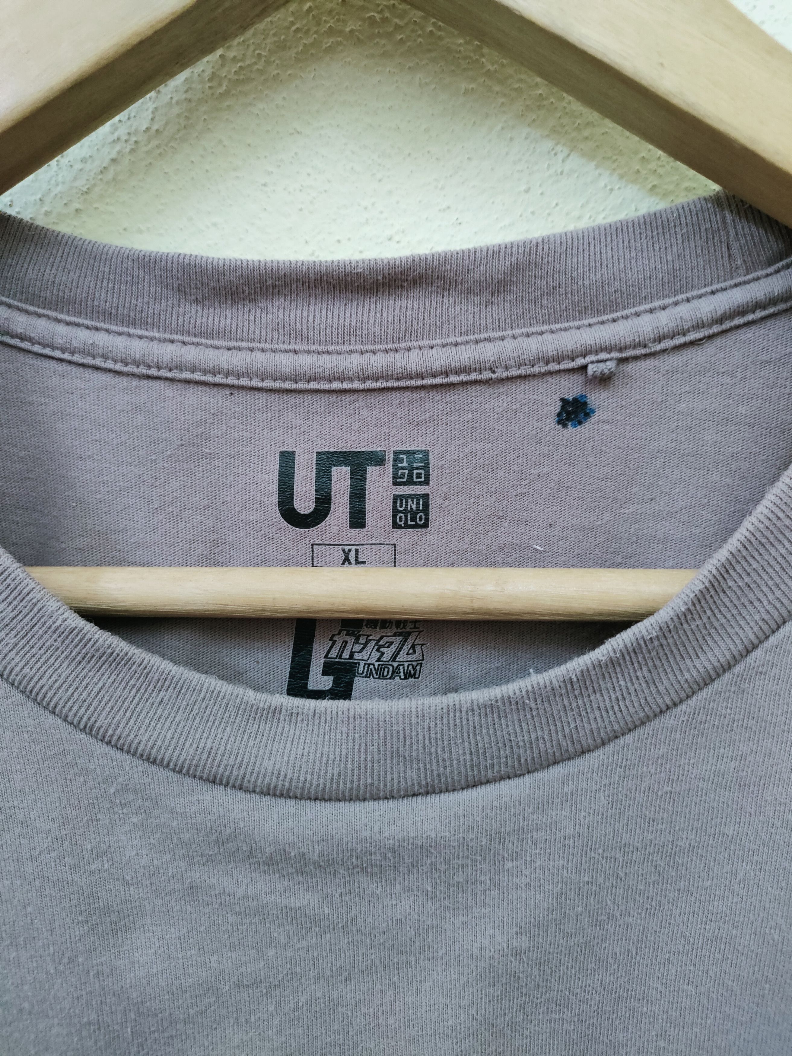 Cartoon Network × Uniqlo Gundam x Uniqlo T-shirt Size US XL / EU 56 / 4 - 7 Thumbnail