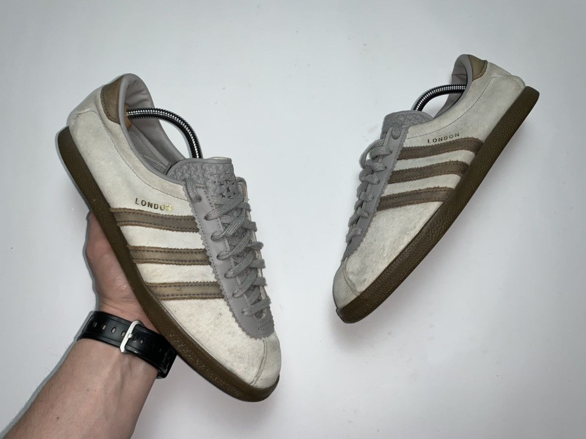 Vintage sneakers adidas London City series
