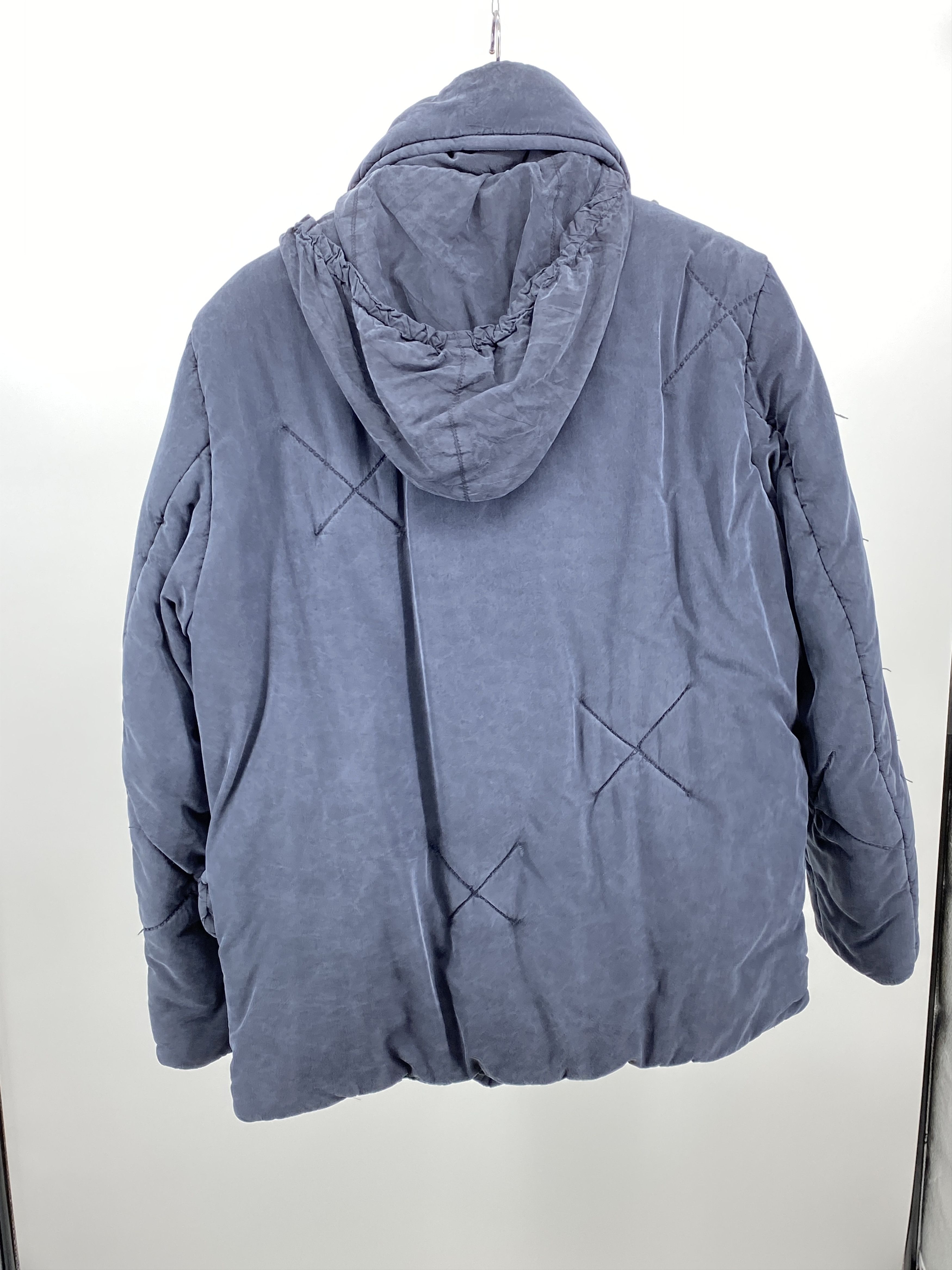 Bottega Veneta Silk Down Jacket size 50 Size US M / EU 48-50 / 2 - 10 Thumbnail