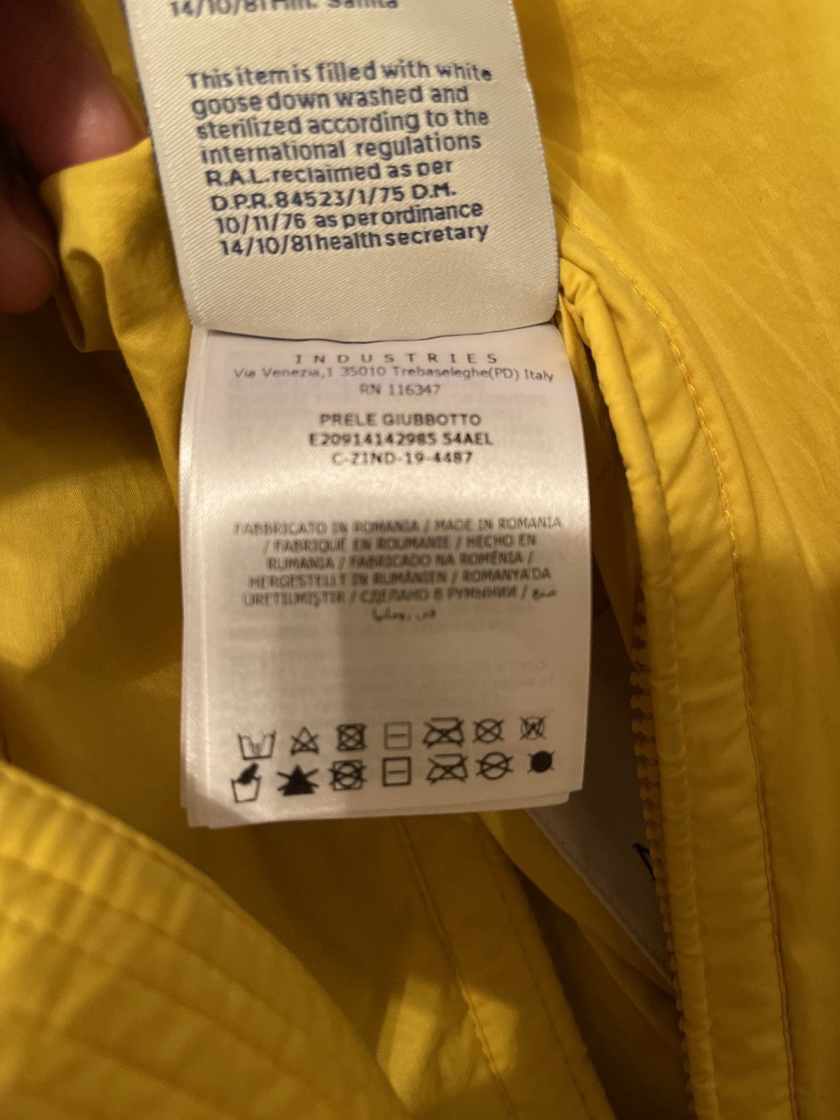 Moncler Moncler Genius - 2 Moncler 1952 Reversible Foil Down Jacket Size US L / EU 52-54 / 3 - 10 Thumbnail