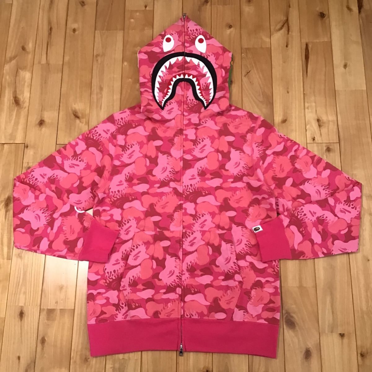 Bape shark pink camo deals