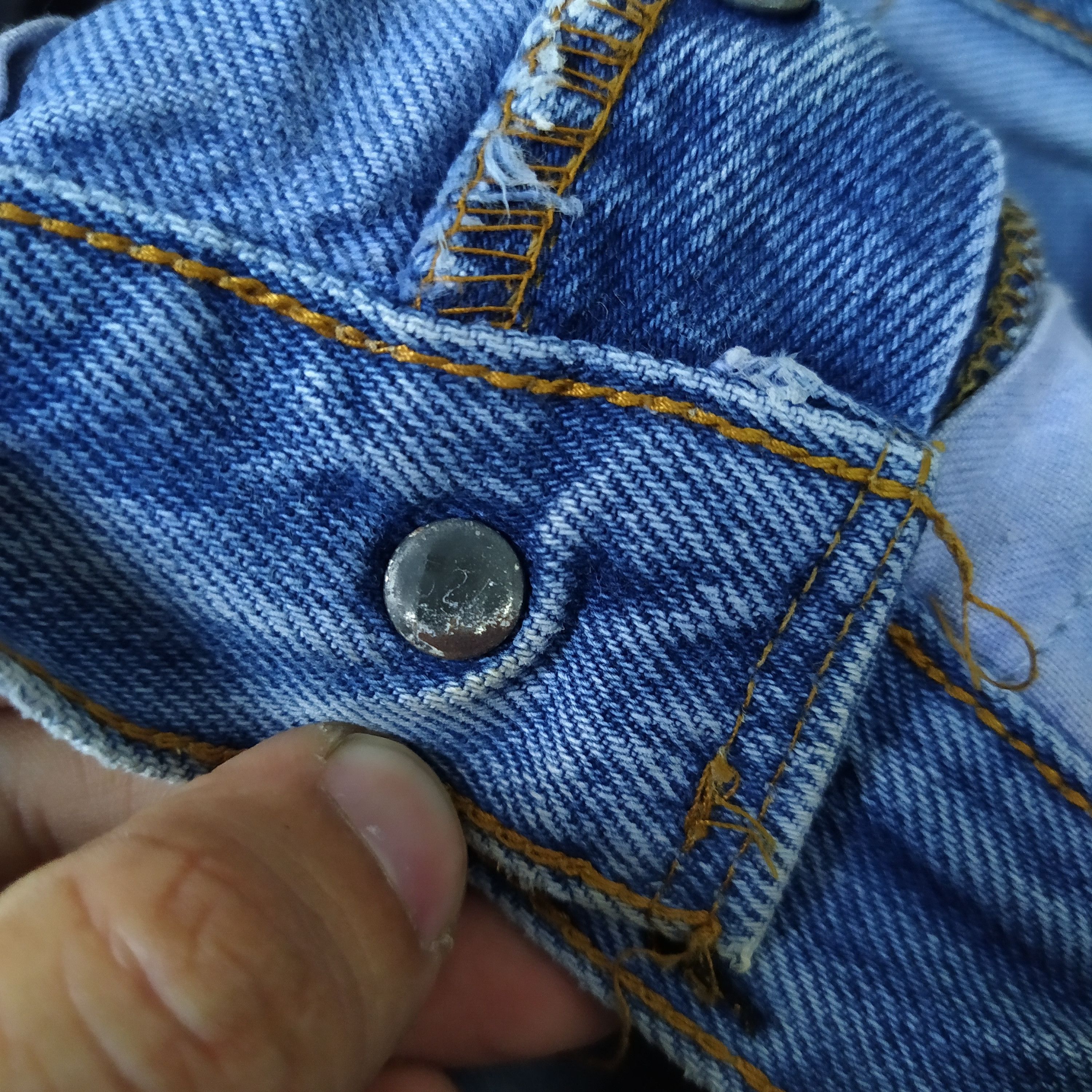 Levi's 80s LEVIS 501 SELVEDGE DENIM USA MADE 524 COBAIN (D236) Size US 28 / EU 44 - 9 Thumbnail