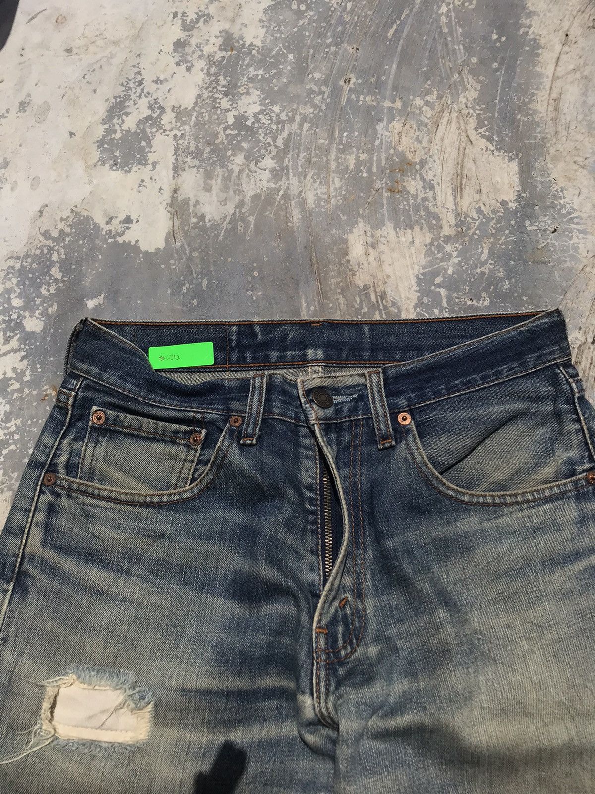 Levi's × Levi's Vintage Clothing FADED WASH DISTRESSED VTG LEVIS 512 DENIM JEANS W30 Size US 30 / EU 46 - 6 Thumbnail