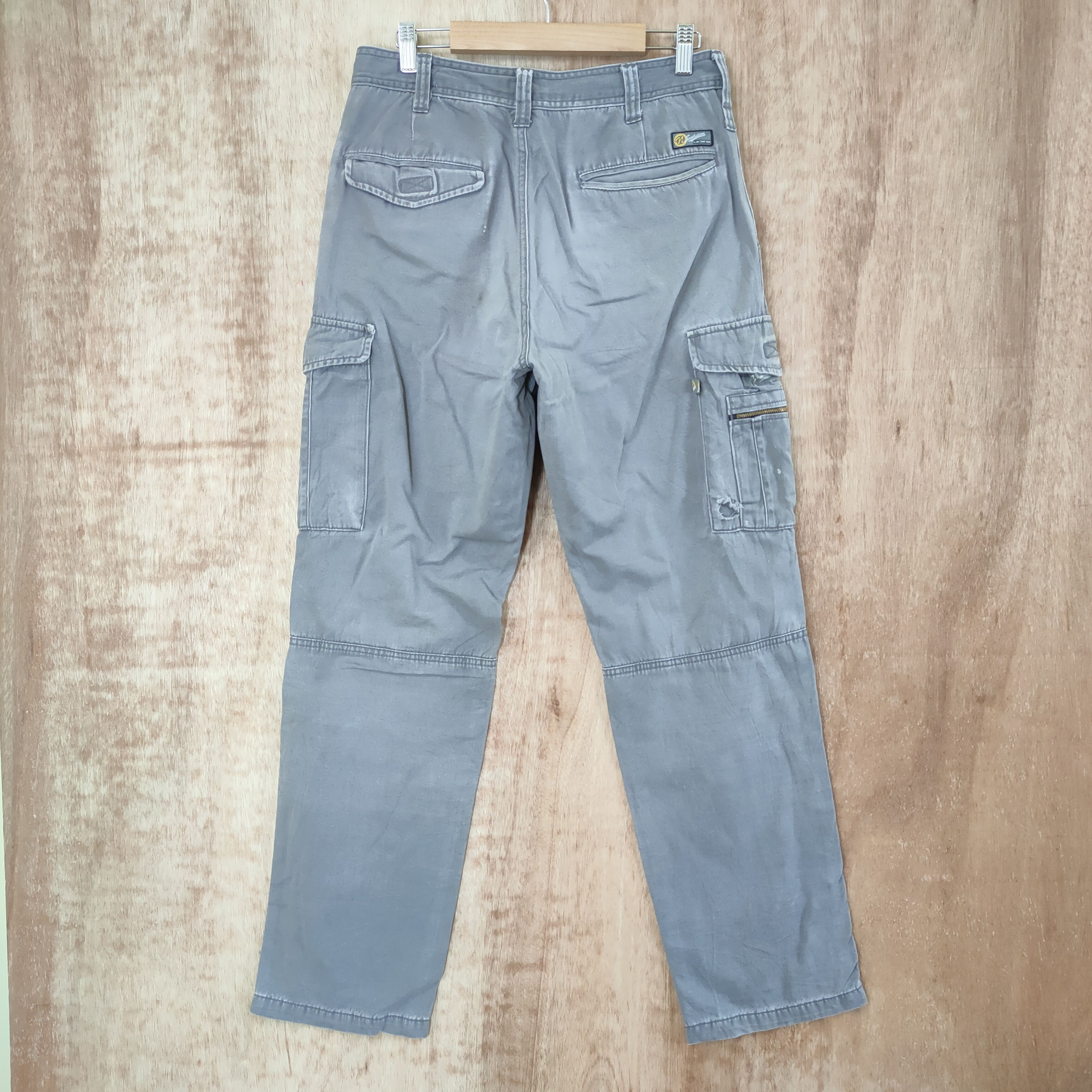 Japanese Brand EVENRIVER VINTAGE DISTRESSED KNEE CARGO PANTS Size US 31 - 4 Thumbnail