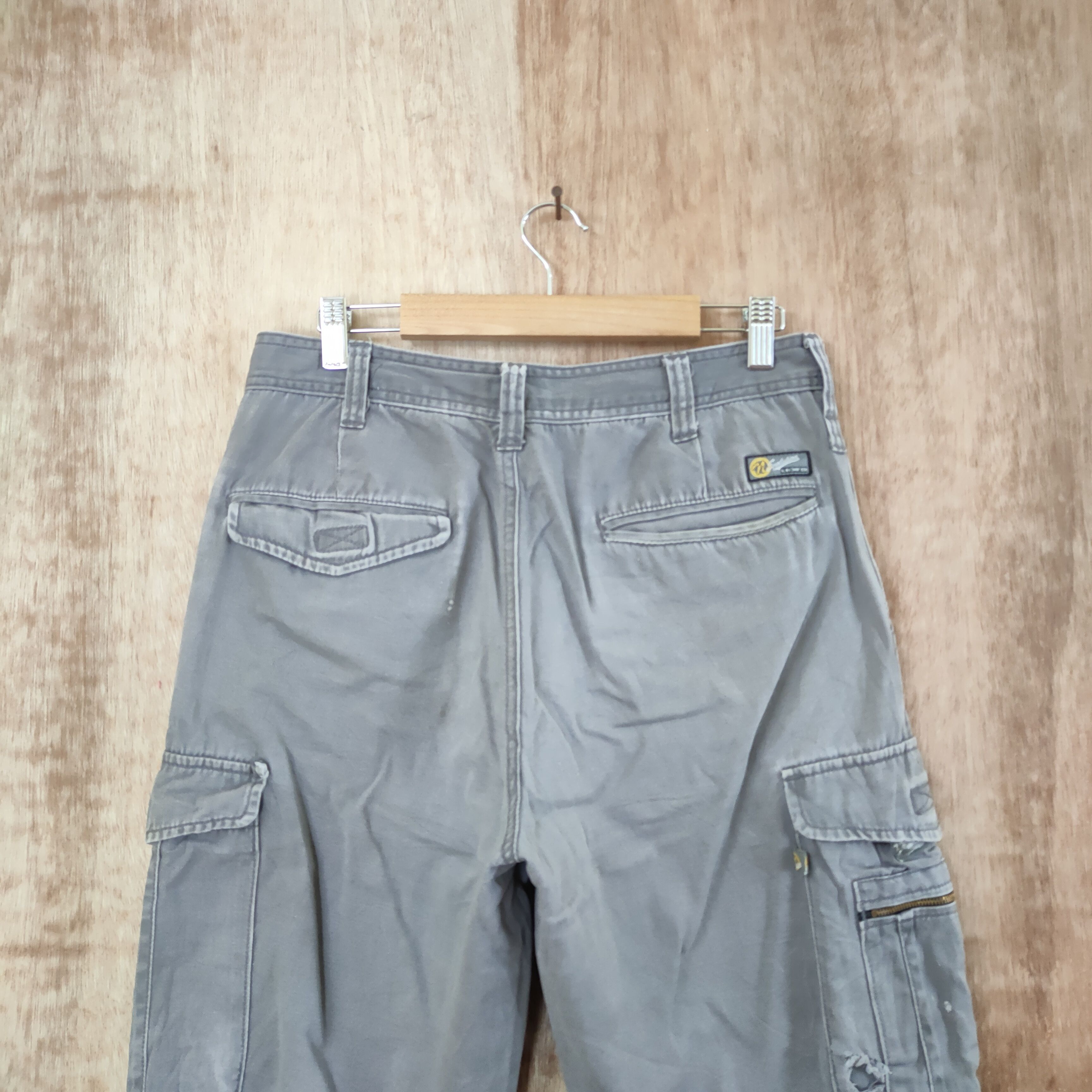 Japanese Brand EVENRIVER VINTAGE DISTRESSED KNEE CARGO PANTS Size US 31 - 5 Thumbnail