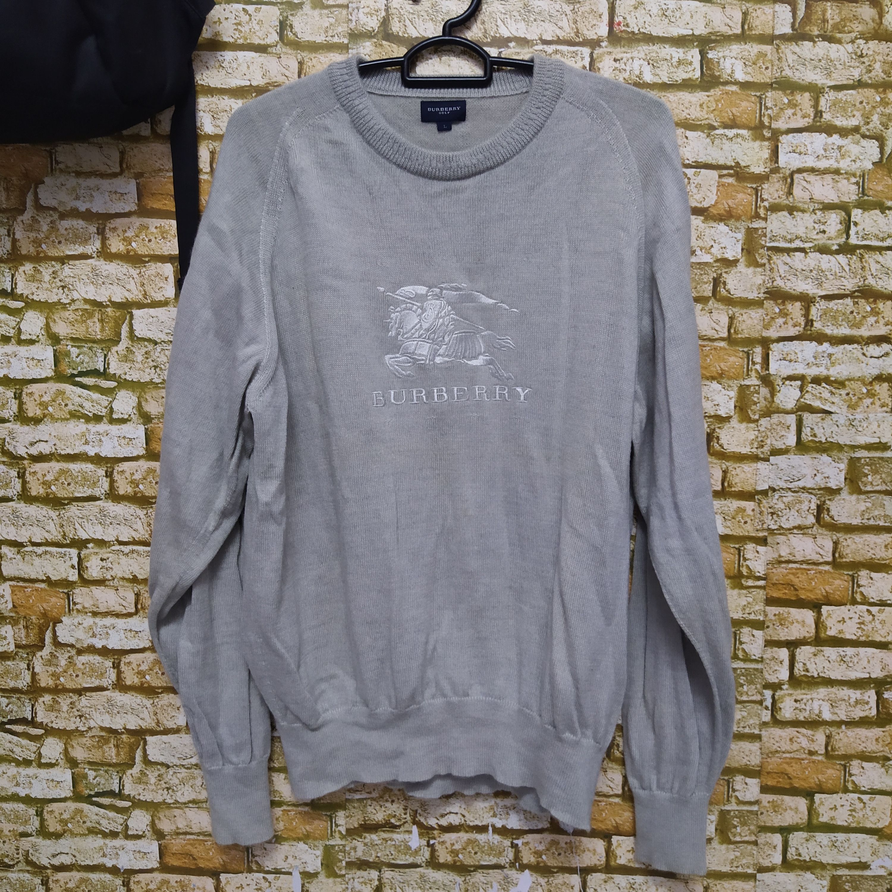 Burberry BURBERRY BIG LOGO KNITWEAR (D241) Size US L / EU 52-54 / 3 - 1 Thumbnail