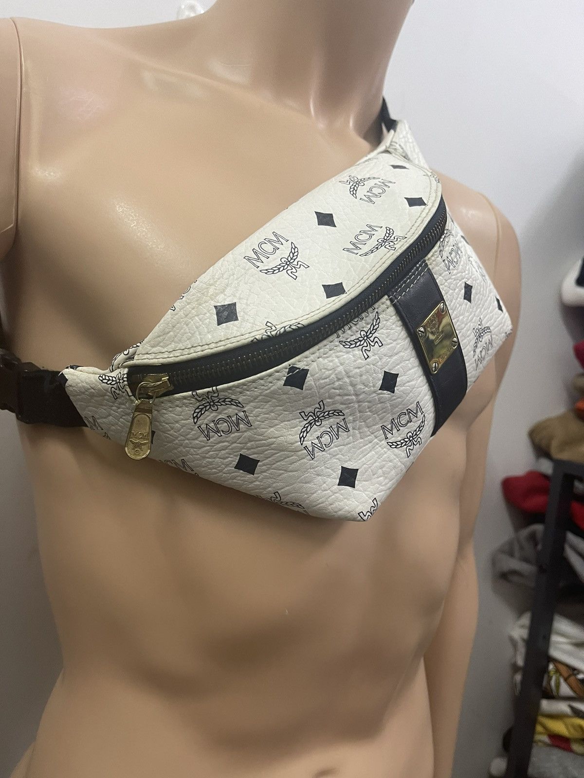 MCM AUTHENTIC 🔥 MCM Leather Pochbag and Crosbody Monogram Size ONE SIZE - 3 Thumbnail