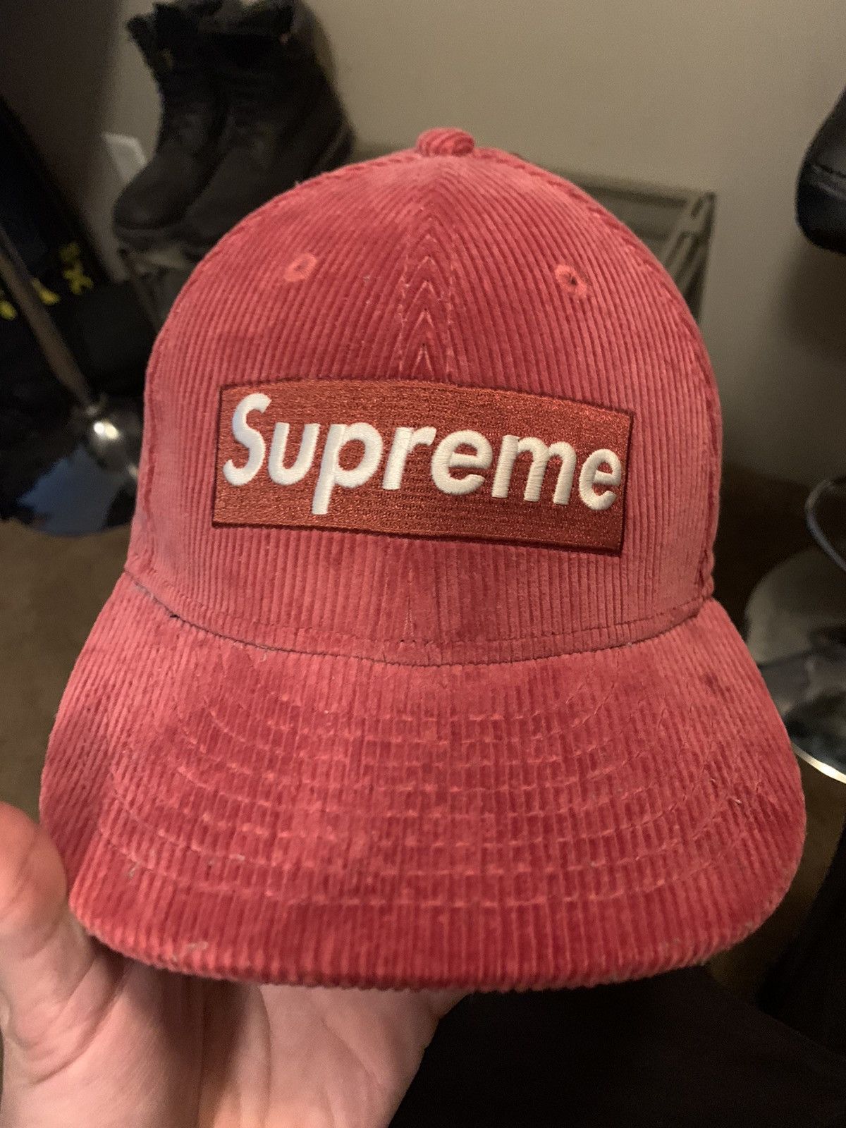 Supreme Supreme x New Era Box Logo 7 1/4 fitted Corduroy Hat in