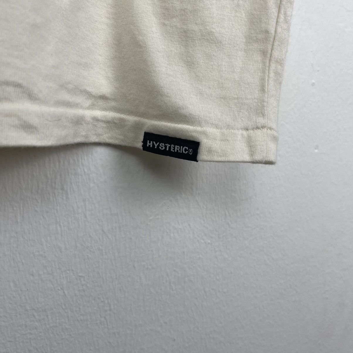 Hysteric Glamour Vintage Hysteric glamour white tshirt made in japan Size US S / EU 44-46 / 1 - 8 Thumbnail
