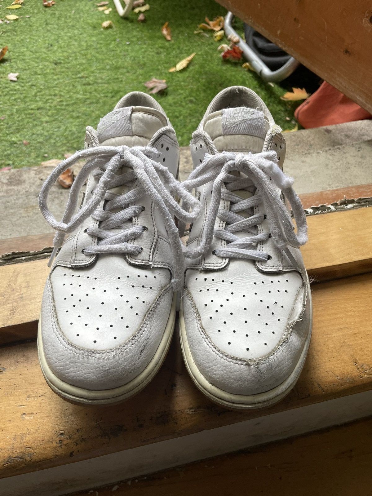 Vintage Nike sb all white dunks | Grailed