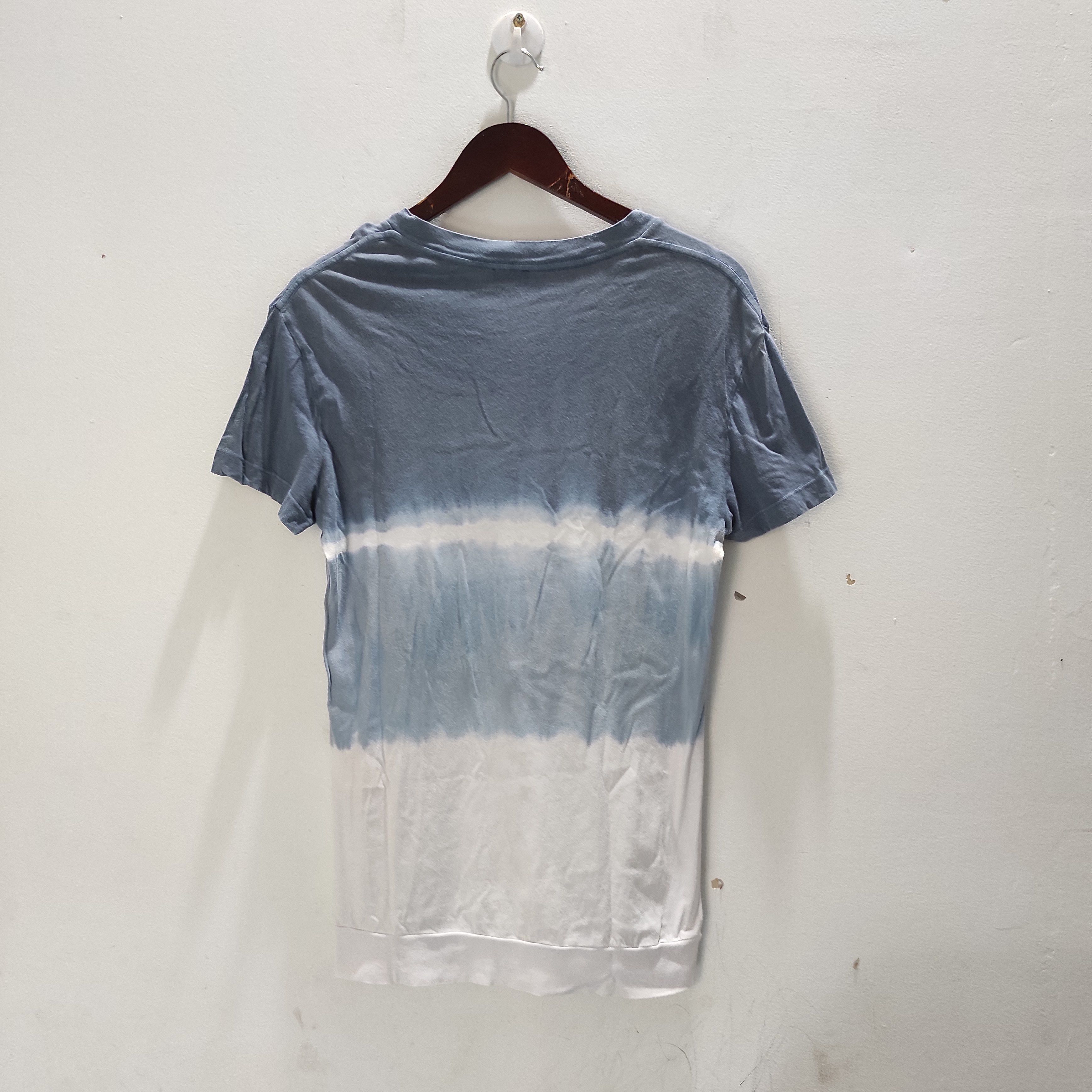 Dolce & Gabbana Dolce and Gabana T-Shirt Made in Turkey Size US S / EU 44-46 / 1 - 10 Thumbnail