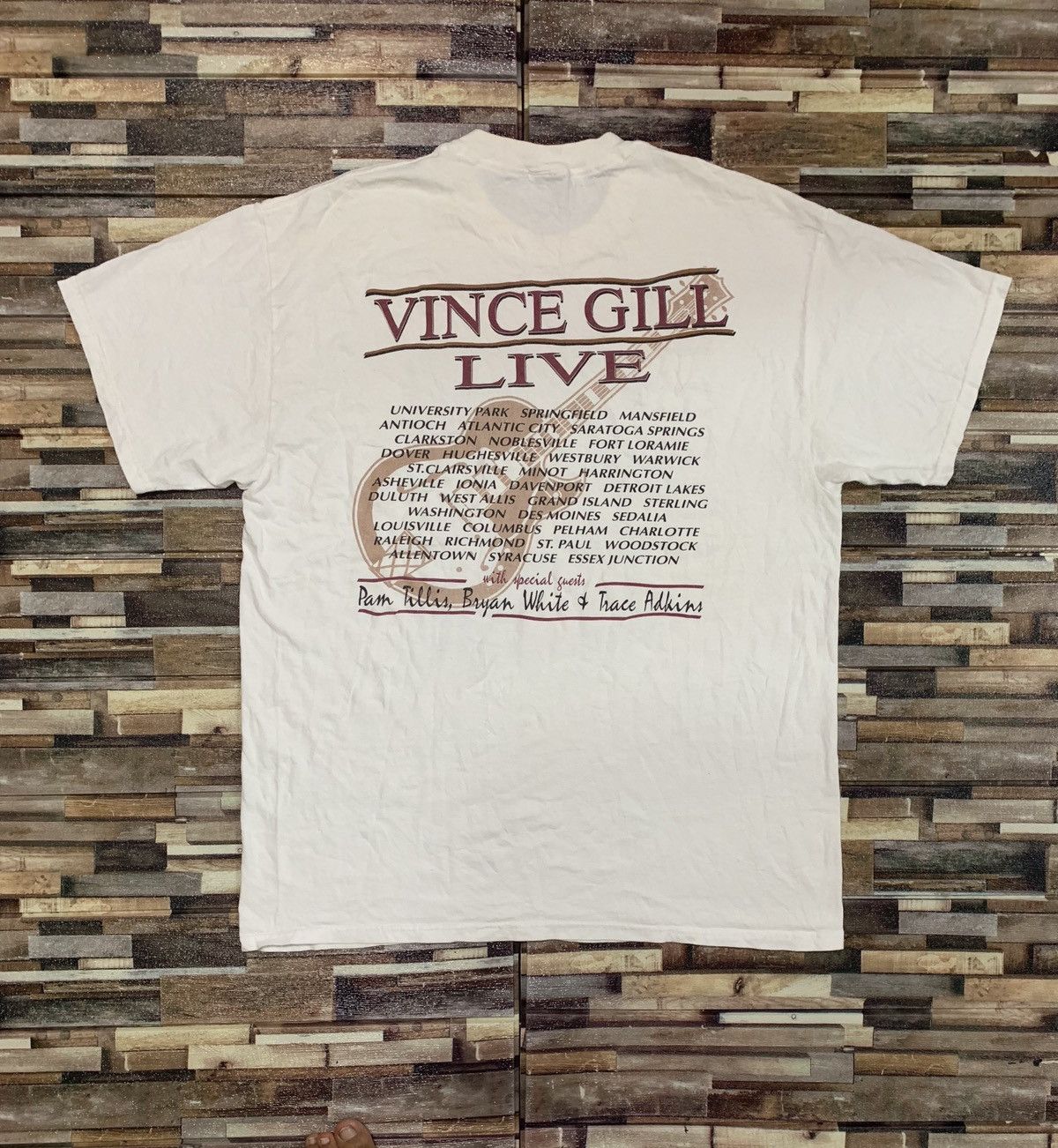 Other Vintage t shirt vince gill Size US XL / EU 56 / 4 - 2 Thumbnail